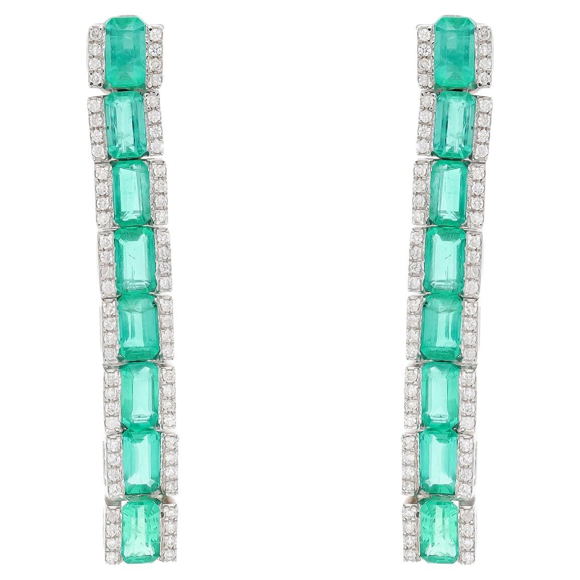 Natural Zambian emerald earring with diamond 0.50 cts in 18k gold For Sale