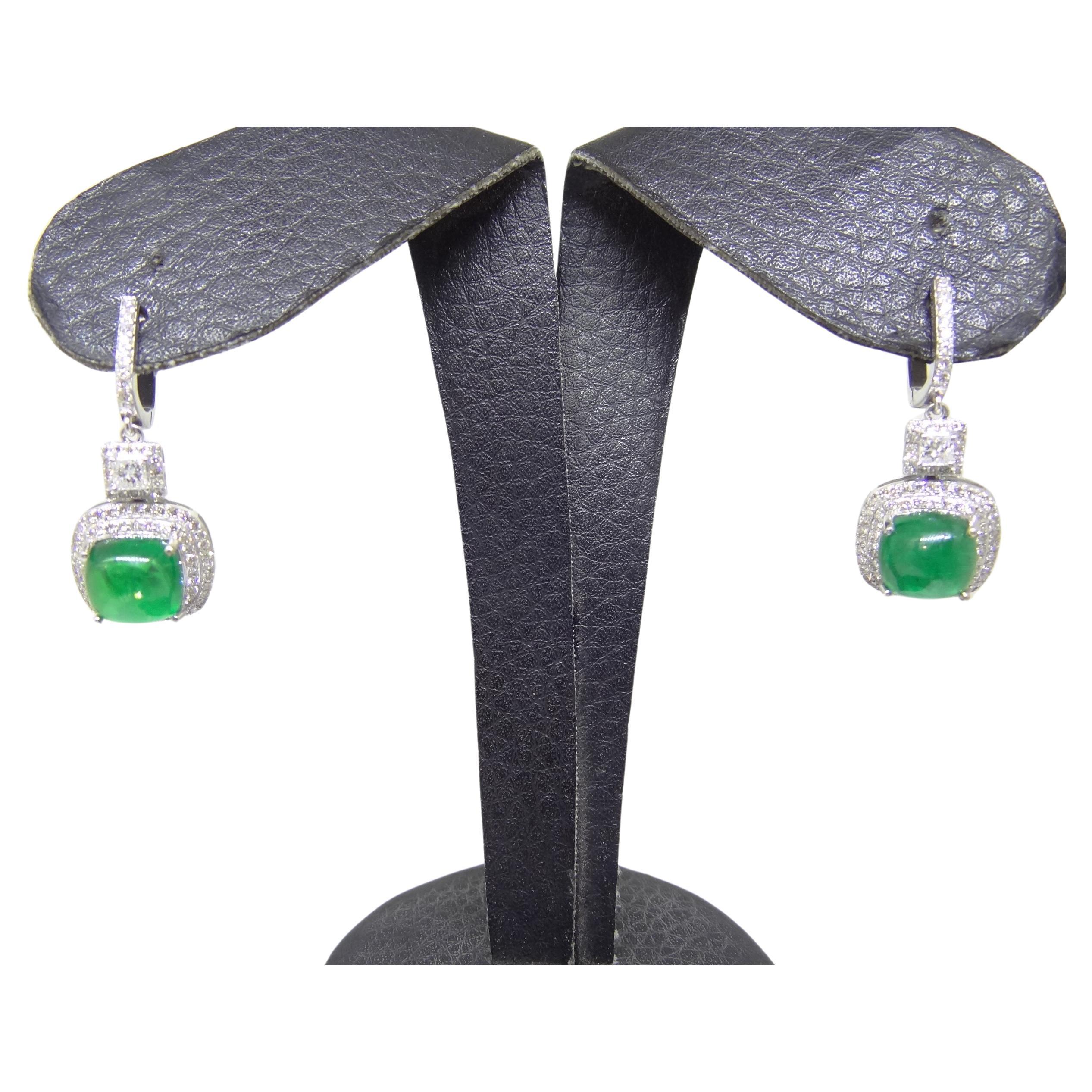 Natural Zambian emerald earring with diamond and 14k gold For Sale