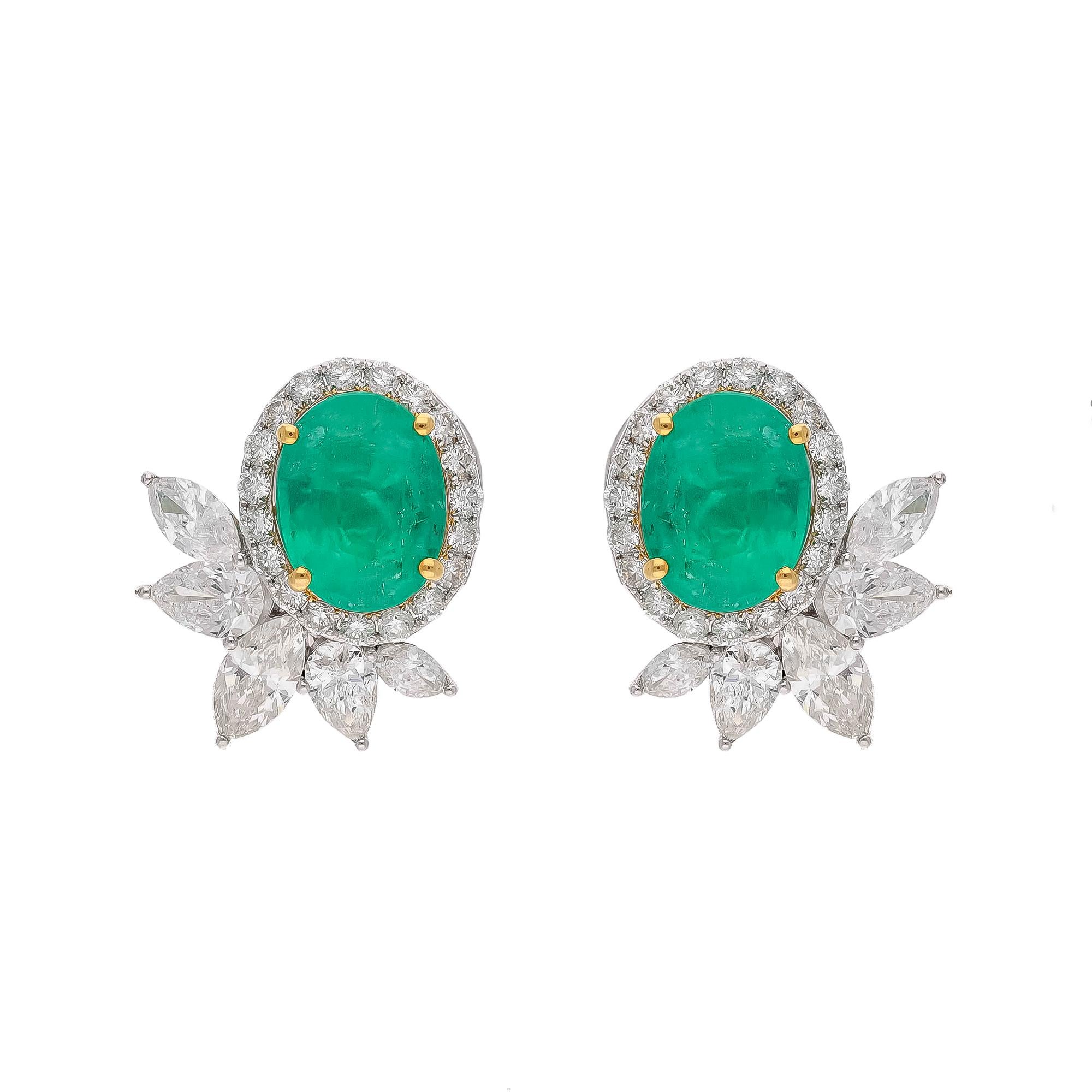 Natural Zambian Emerald Earring with Diamond and 18k Gold In New Condition For Sale In jaipur, IN