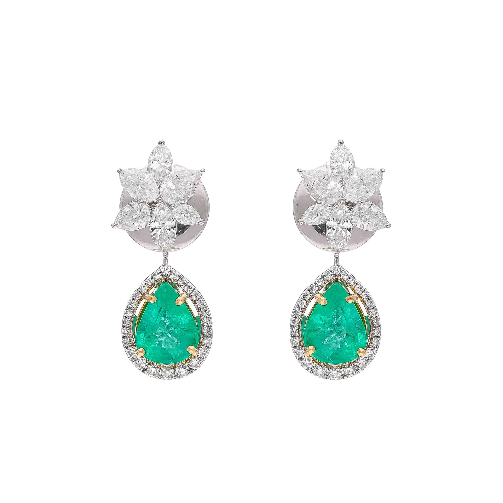 Natural Zambian Emerald Earring with Diamond and 18k Gold In New Condition In jaipur, IN
