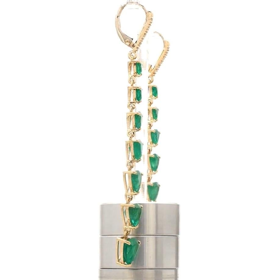 Natürlicher 10,39 Karat sambischer Smaragd & 0,12 Karat Diamant-Ohrringe aus 14k Gold im Angebot 1