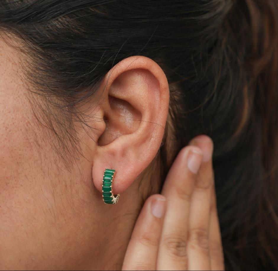 Natural zambian emerald earrings in 14k gold en venta 4
