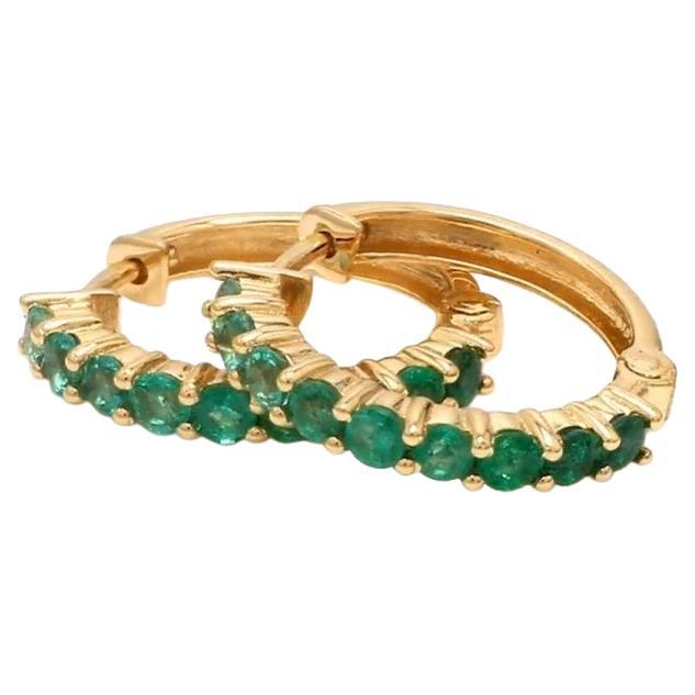 Orecchini con smeraldo naturale dello Zambia in oro 14k in vendita