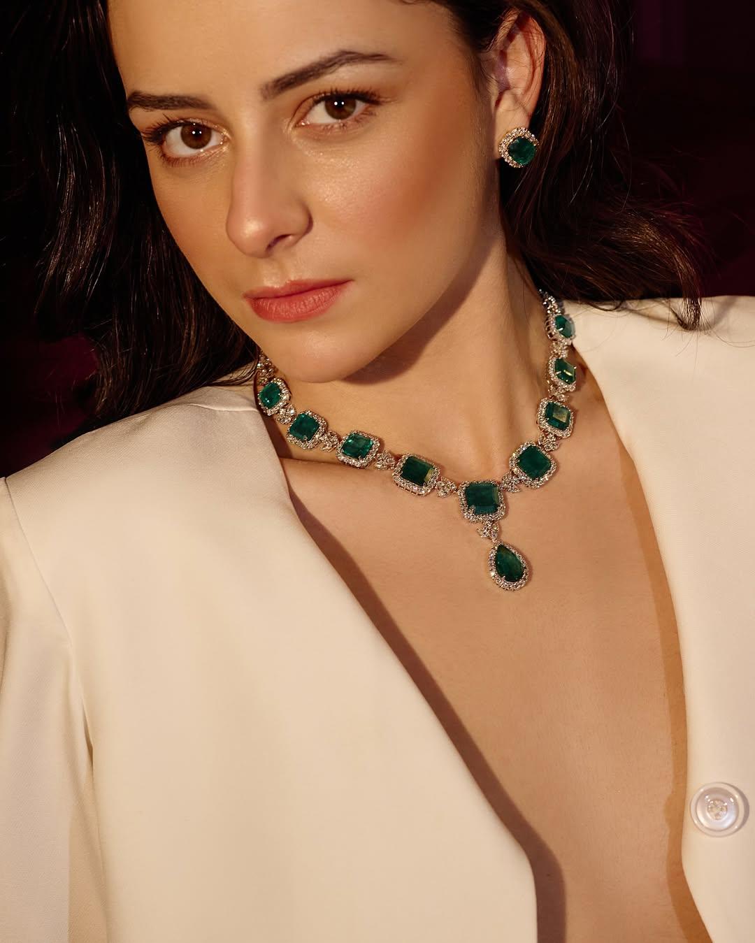 Natürlicher sambischer Smaragd Edelstein Feine Halskette SI/H Diamant 14 Karat Weißgold im Angebot 1