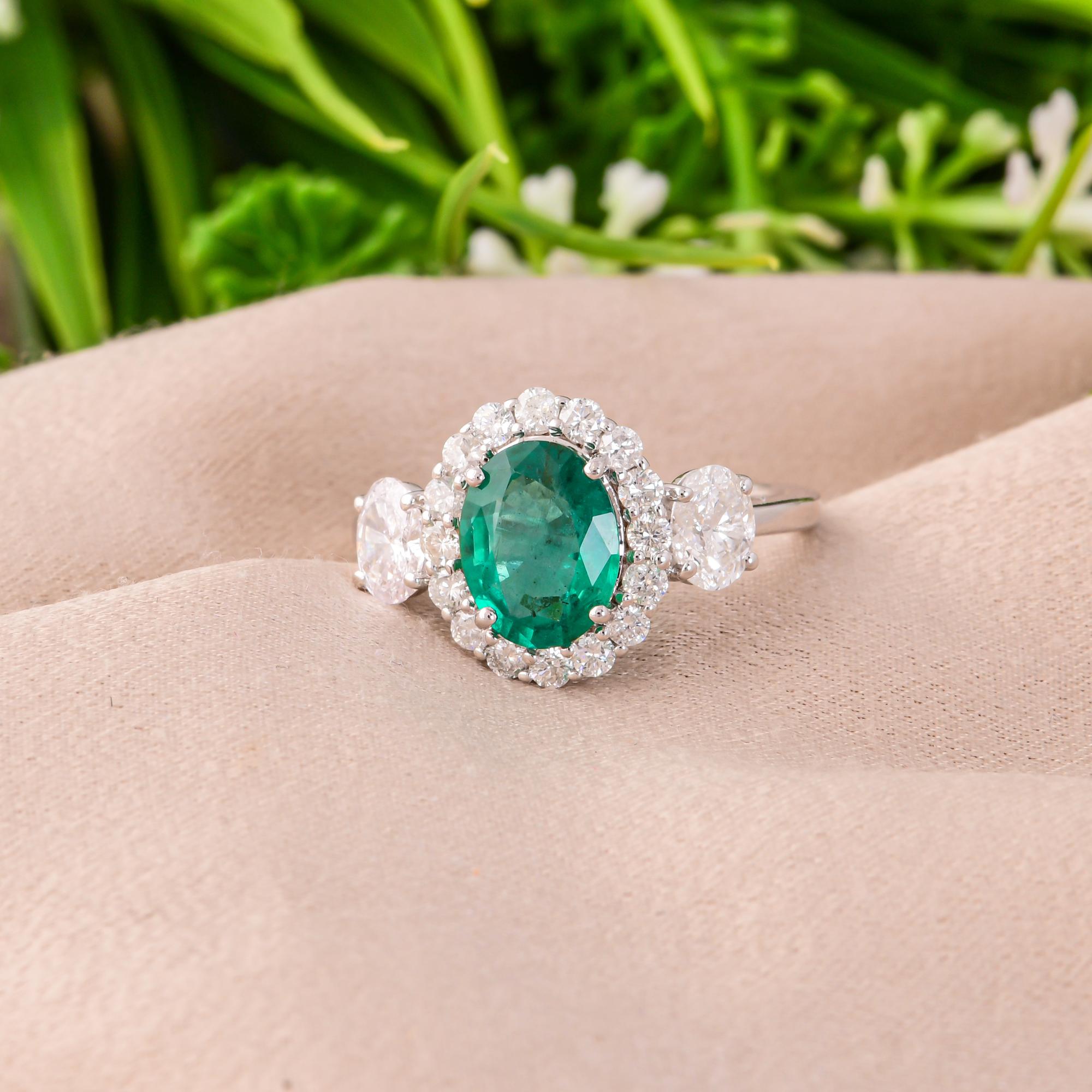 Esmeralda zambiana natural Anillo SI/H Diamante Joyas de oro blanco de 18 quilates Corte oval en venta