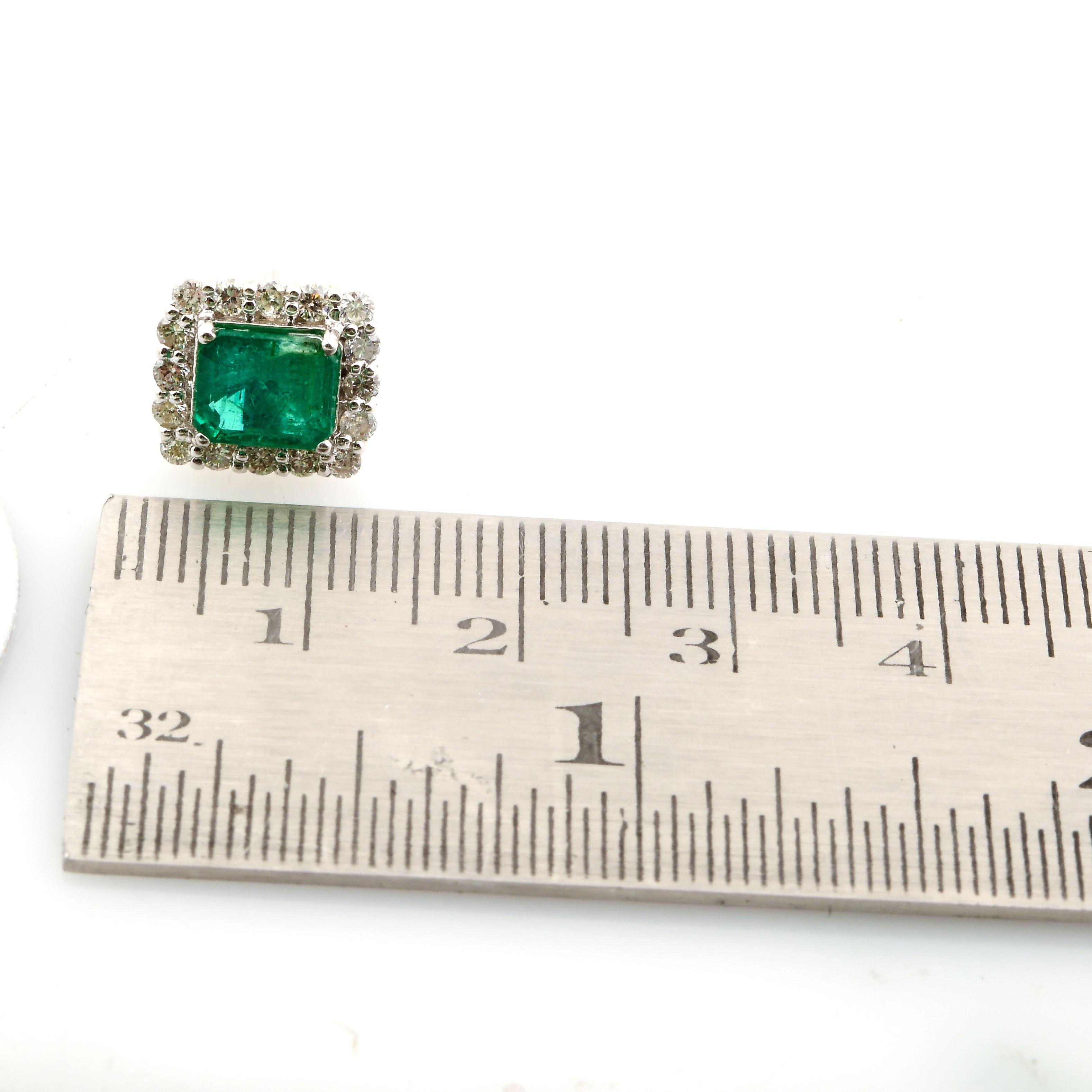 Women's Natural Zambian Emerald Gemstone Stud Earrings SI/HI Diamond 18 Karat White Gold For Sale