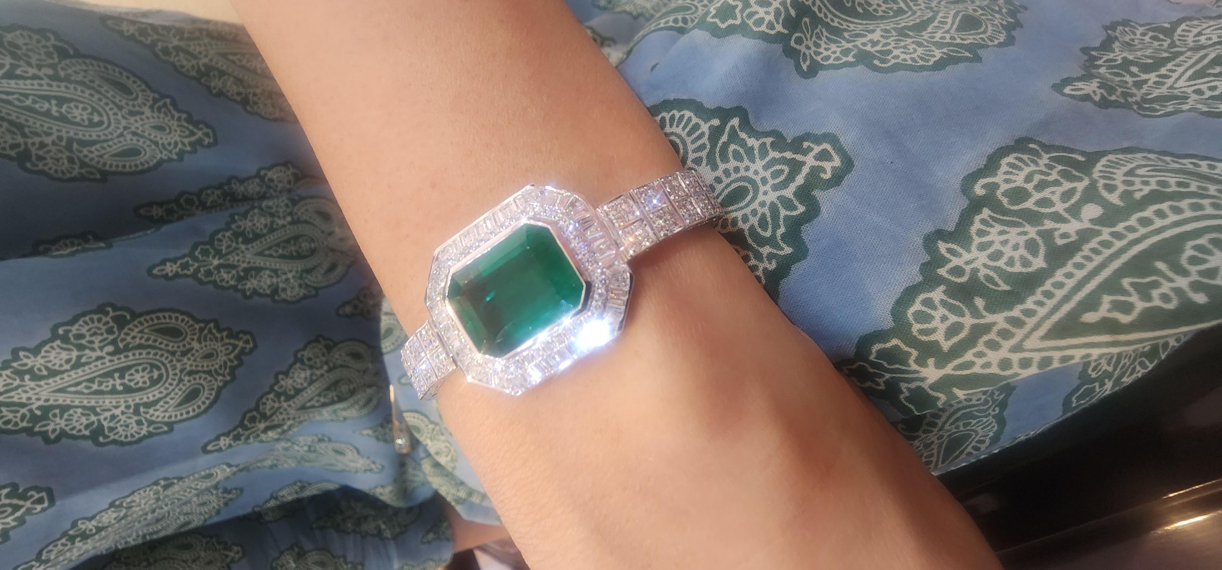 Natürlicher sambischer Smaragd hohe Qualität & Diamant Armband in 18k Gold im Angebot 3