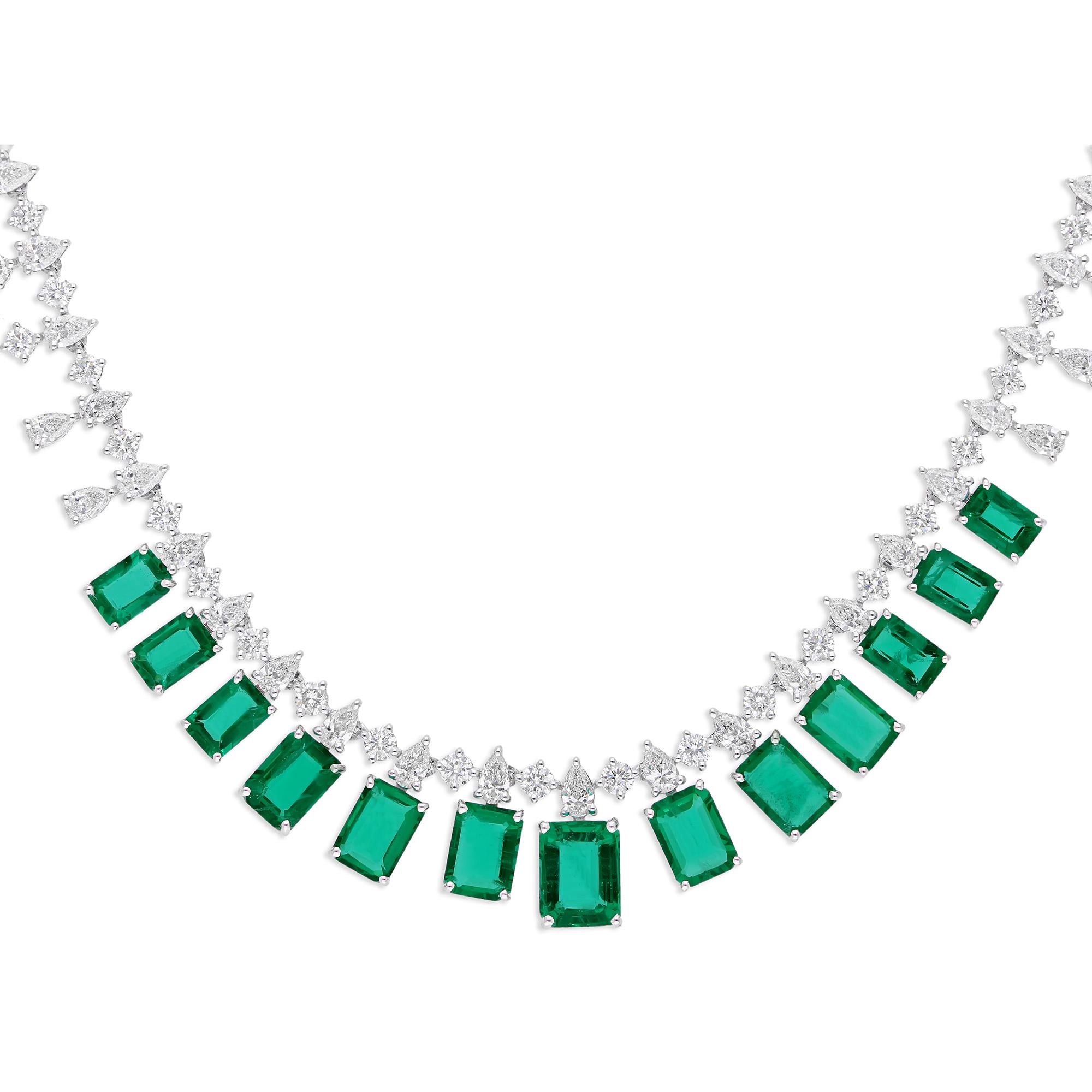 Natural Zambian Emerald Necklace SI/H Diamond 18 Karat White Gold Fine Jewelry For Sale 1