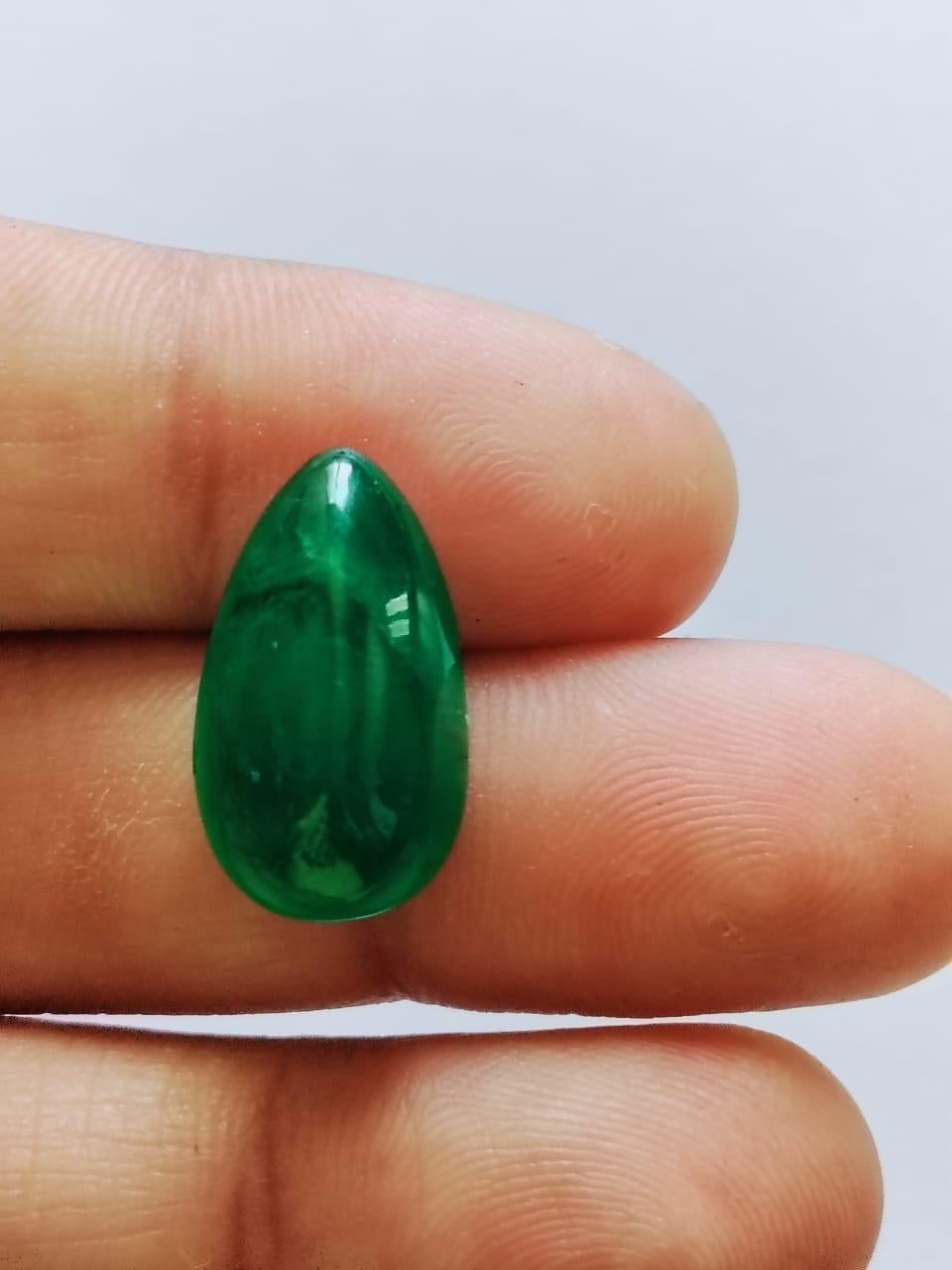 Natürlicher sambischer Smaragd 10,95 Karat Pear Cabochon Loser Edelstein (Tropfenschliff)