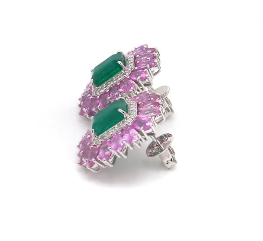 Women's Natural zambian emerald Pink sapphire earring in 14k gold For Sale