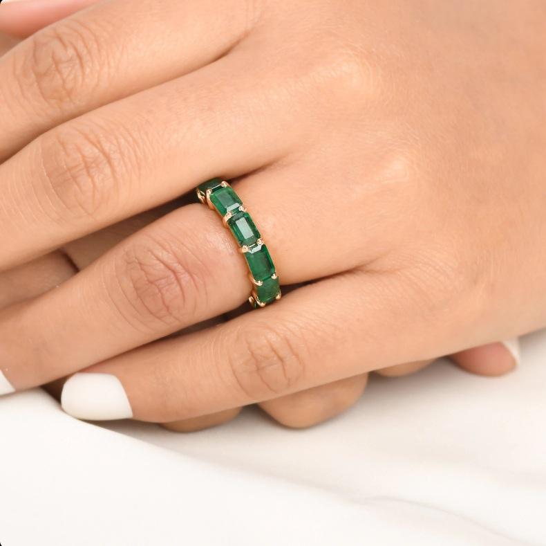 Natürlicher sambischer Smaragd Ring 14k Gold im Zustand „Neu“ im Angebot in New York, NY