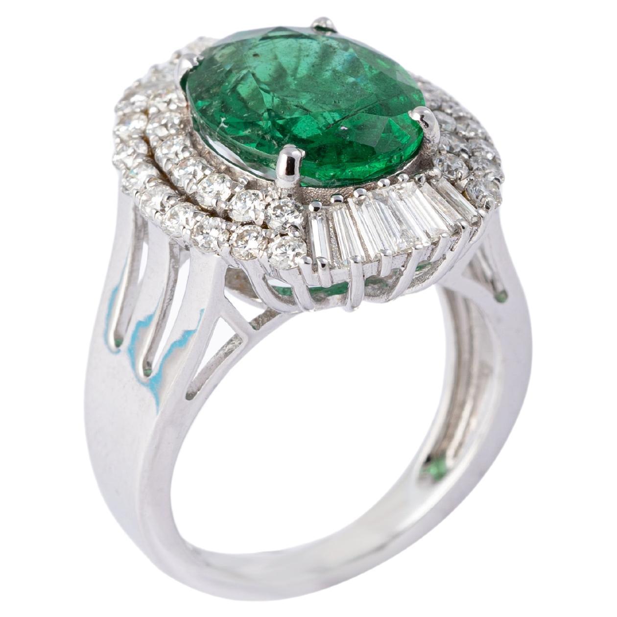 Natural Zambian Emerald 4.54 cts with Diamonds 1.47cts ring and 14k Gold For Sale
