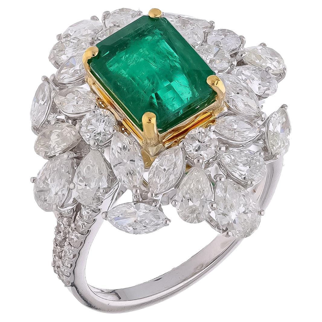Natural Zambian Emerald Ring with Diamonds and 18k Gold For Sale