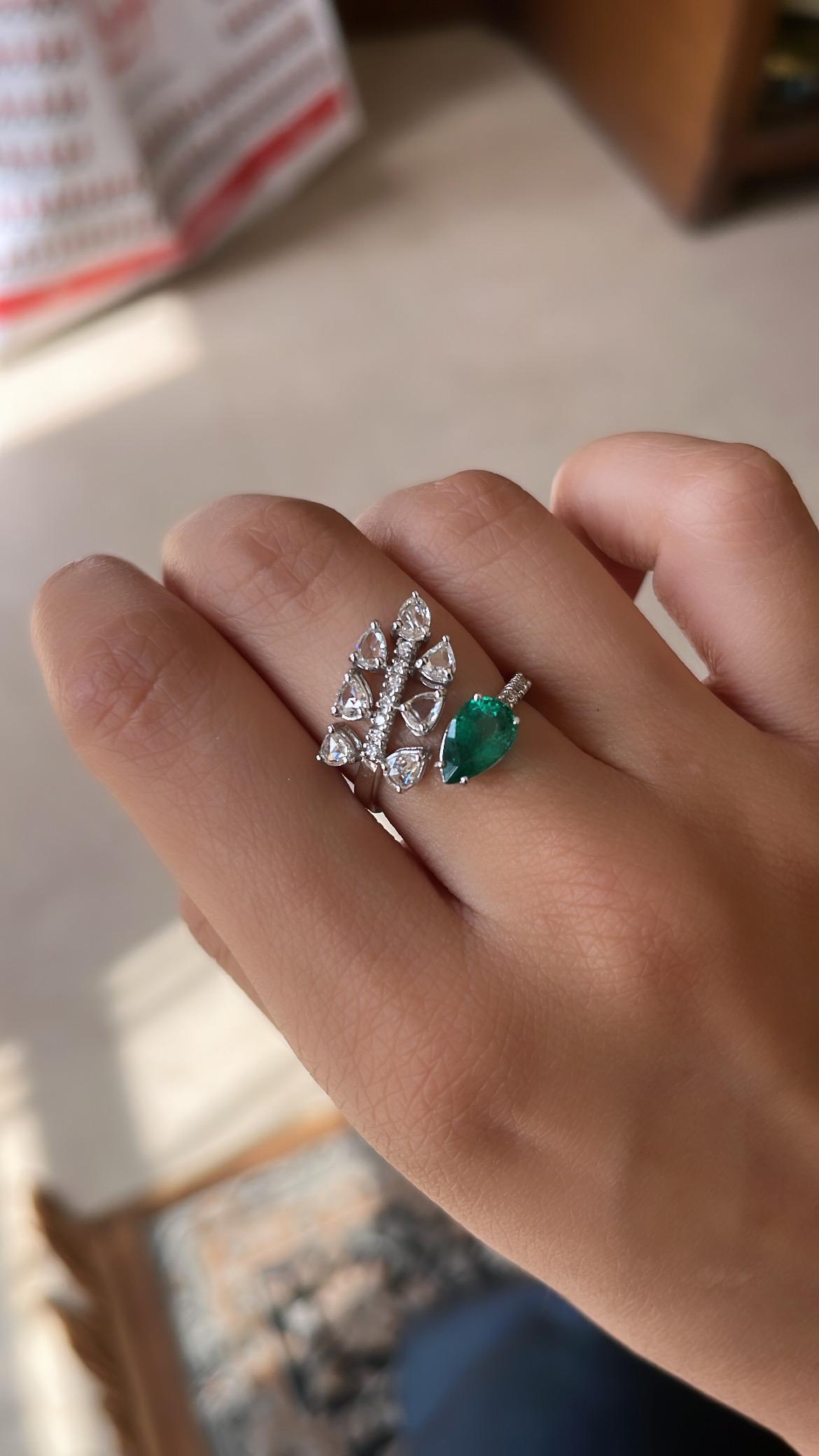 Natural, Zambian Emerald & Rose Cut Diamonds Engagement Ring Set in 18K Gold 2