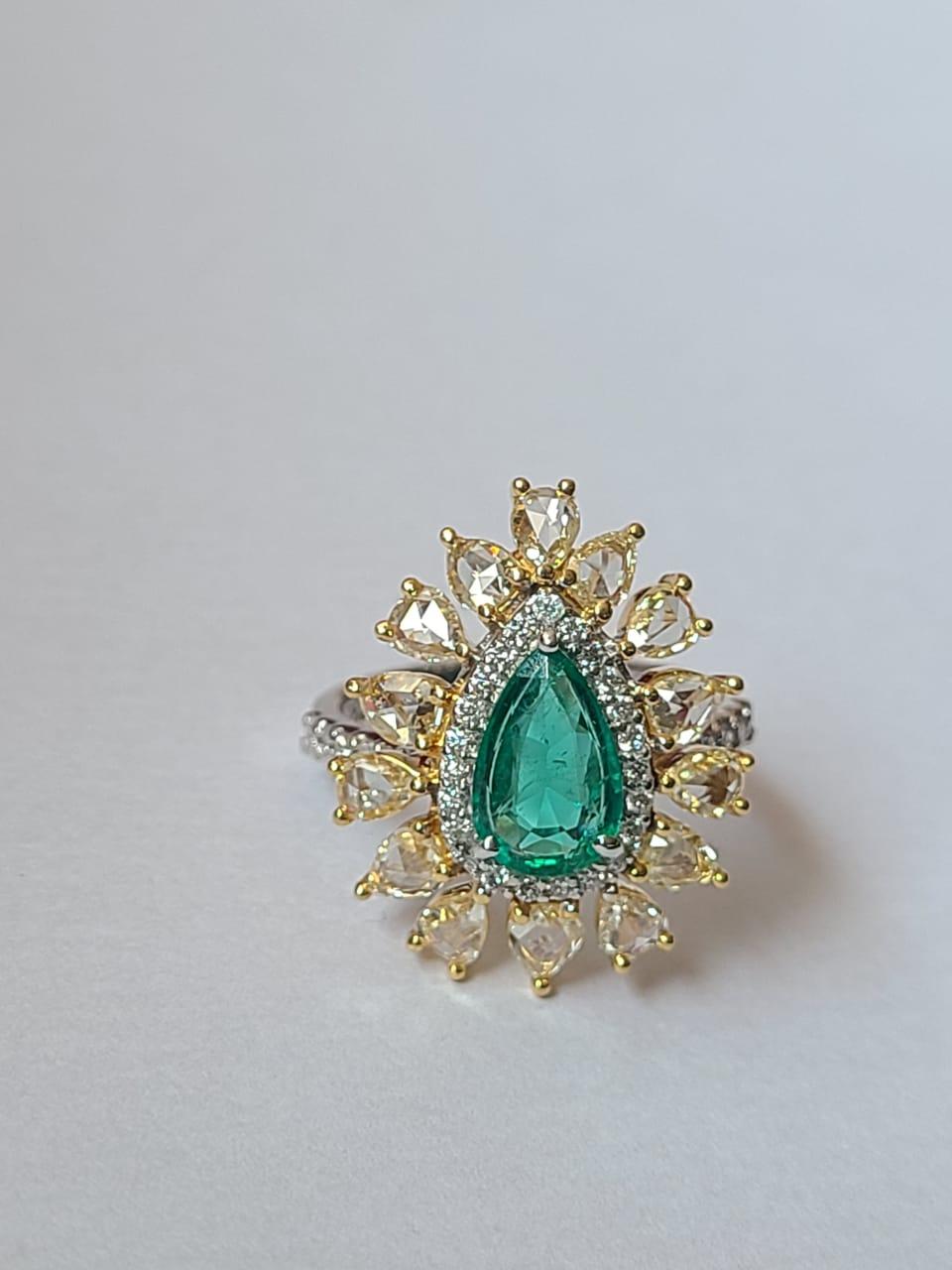 Natural Zambian Emerald & Rose Cut Diamonds Engagement Ring Set in 18K Gold For Sale 2
