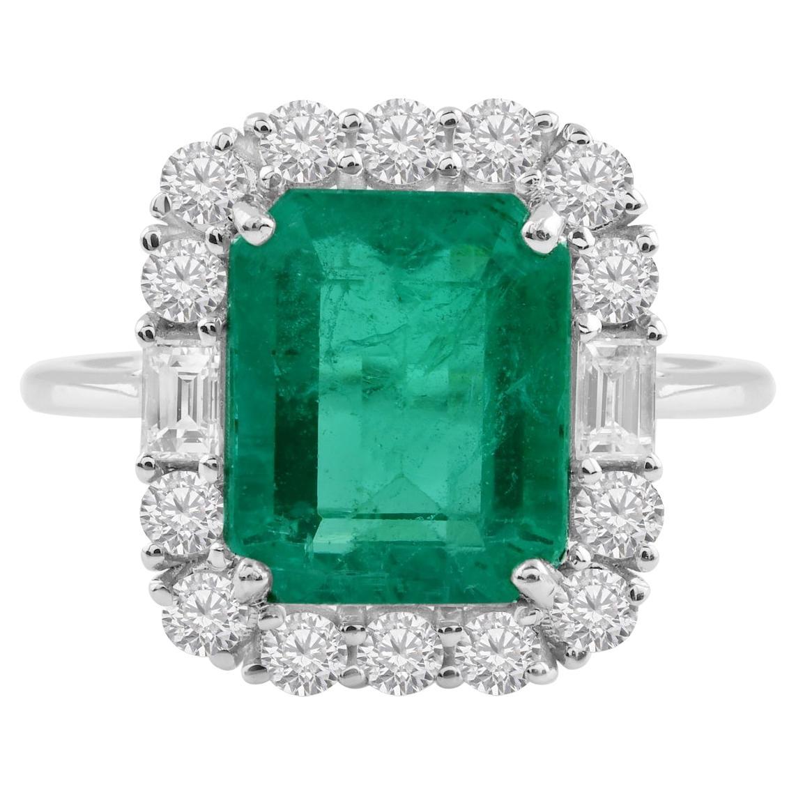 Natürlicher sambischer Smaragd Runder Baguette Diamant Halo 14k Weißgold Brautring