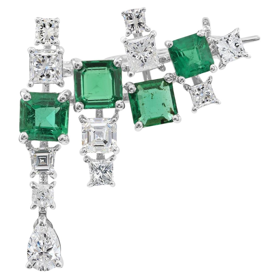 2.17 TCW-zertifizierte Brosche mit Diamanten und einem Smaragd aus Sambia, 18 Karat Weißgold