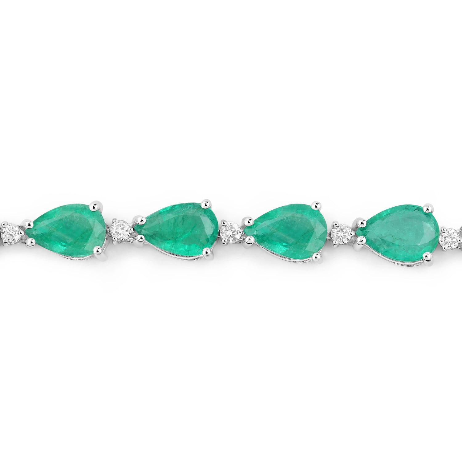 Pear Cut Natural Zambian Emerald Tennis Bracelet Diamond Links 8.5 Carats 14K White Gold For Sale
