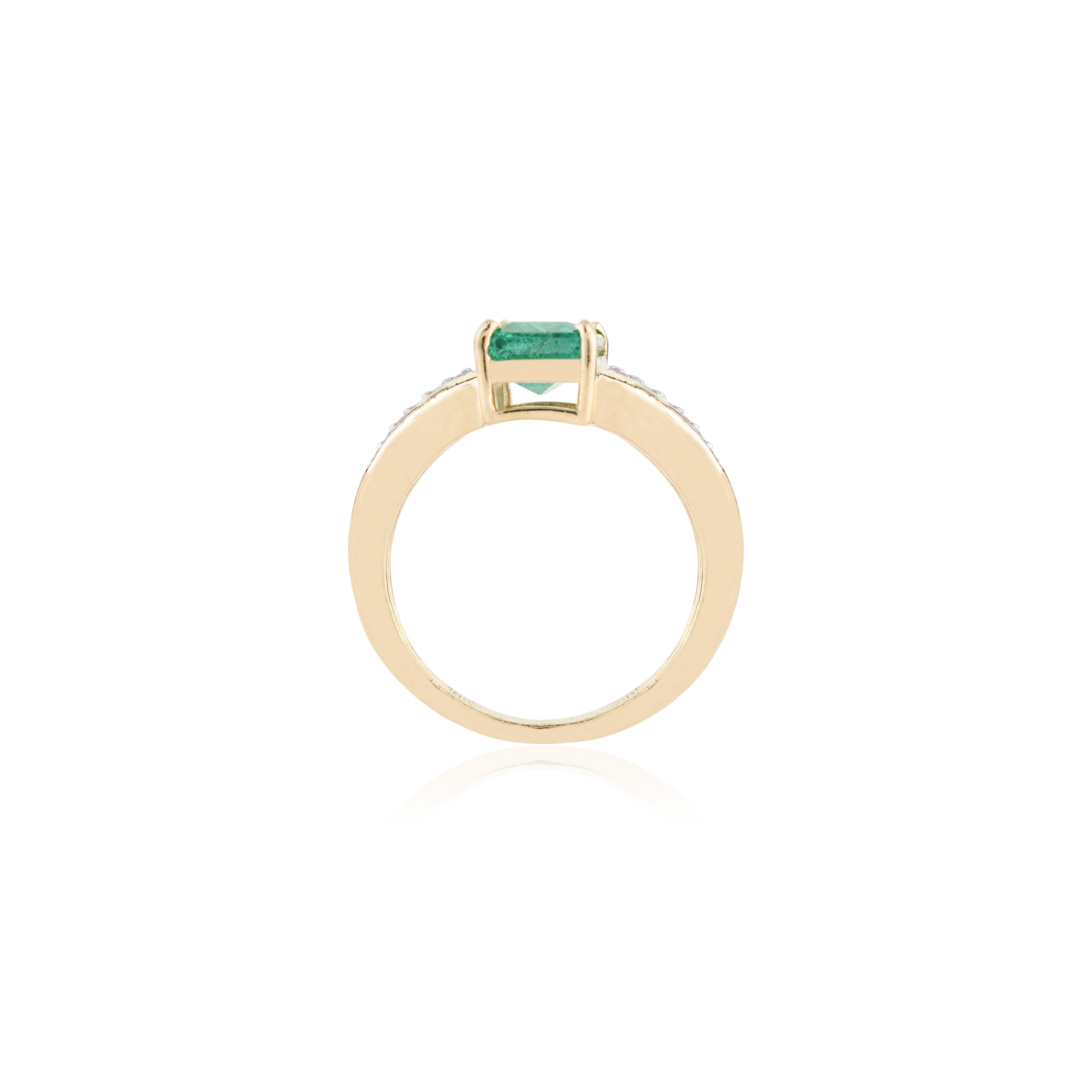 For Sale:  Natural Zambian Emerald Wedding Ring with Diamonds for Women in 18k Yellow Gold 9