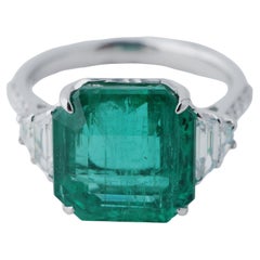 Natural Zambian high quality diamond ring in 18k gold