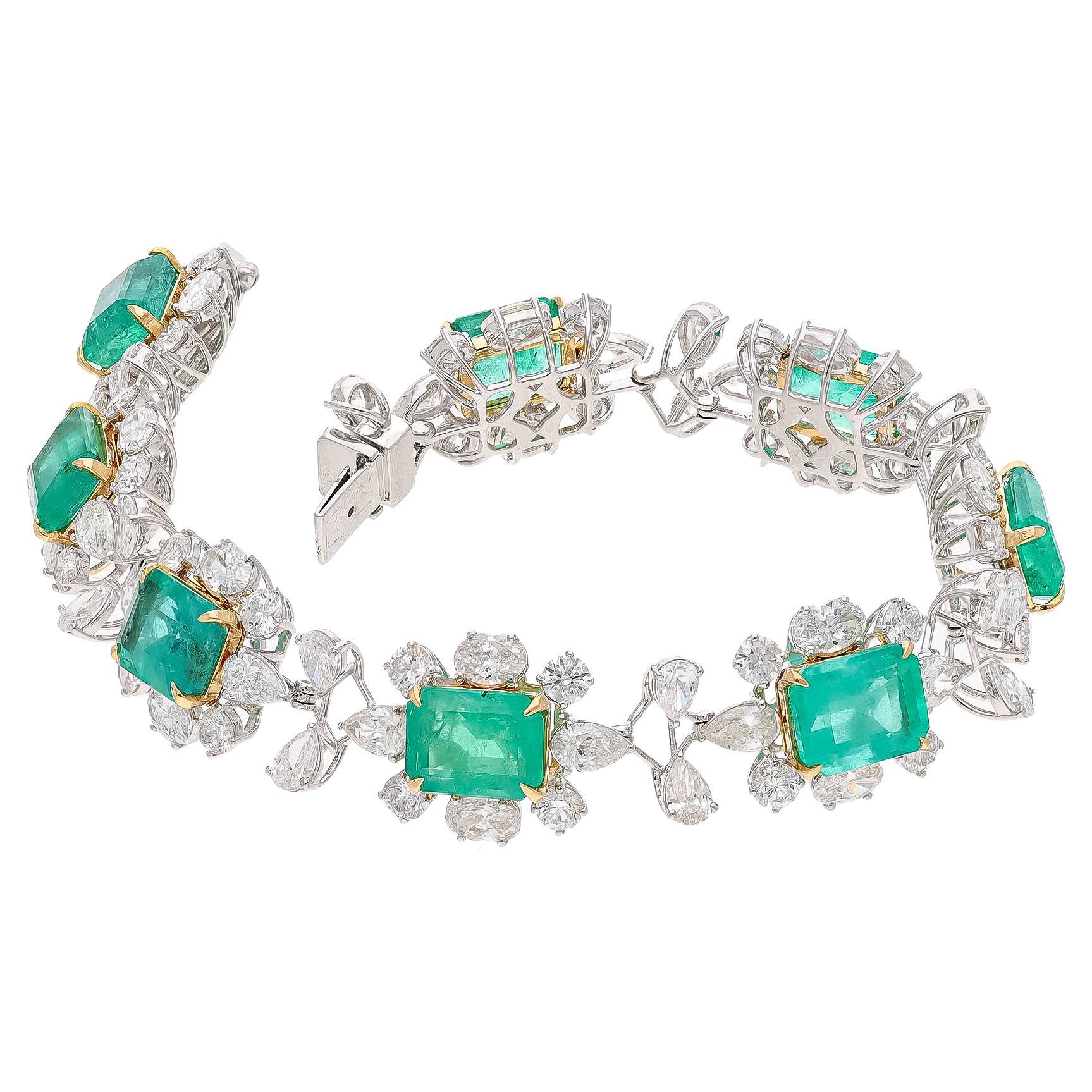 Natural Zambian Emerald Bracelet with Diamond and 18k Gold For Sale