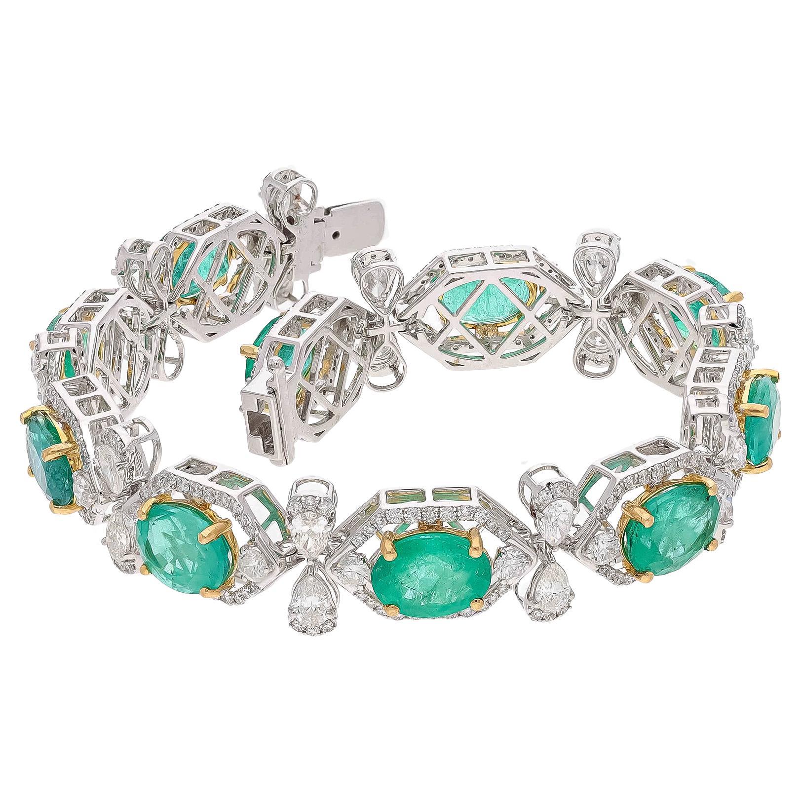 Natural Zambian Emerald Bracelet with Diamond and 18k Gold For Sale at ...