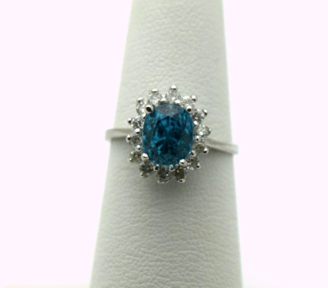Oval Cut Natural Zircon Diamond ring 18KT white gold For Sale