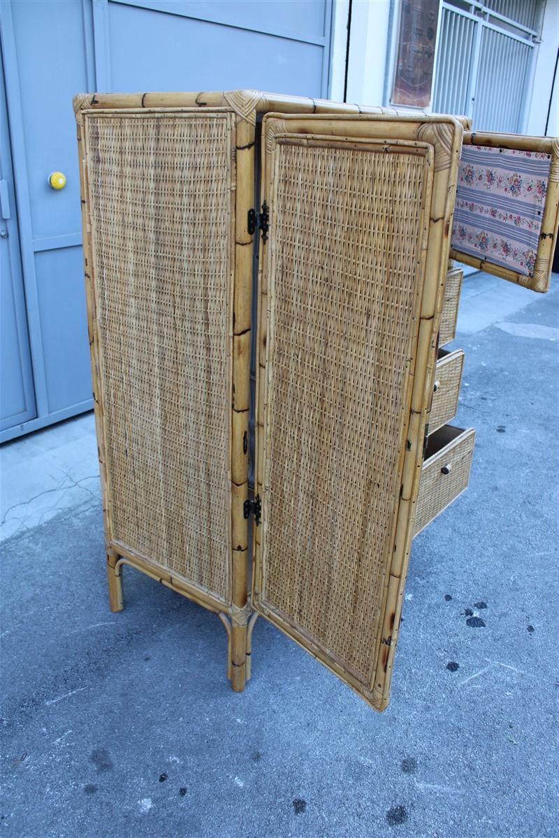 Armoire de rangement naturaliste en bambou, tiroirs et portes de design italien du milieu du siècle dernier en vente 1