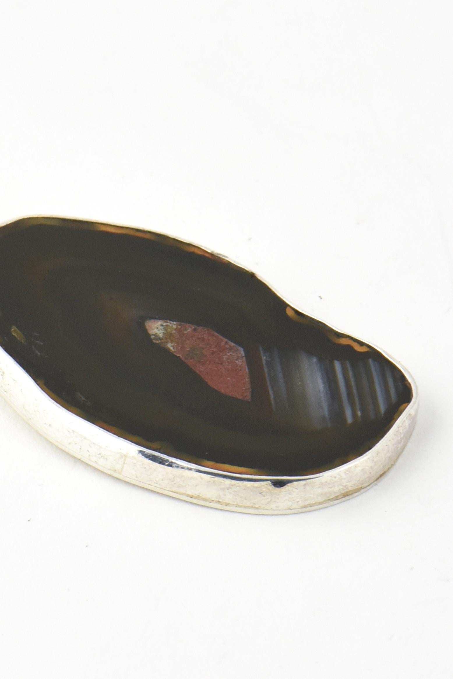 Naturalistic Banded Agate Geo Sterling Silver Pendant In Good Condition For Sale In Miami Beach, FL