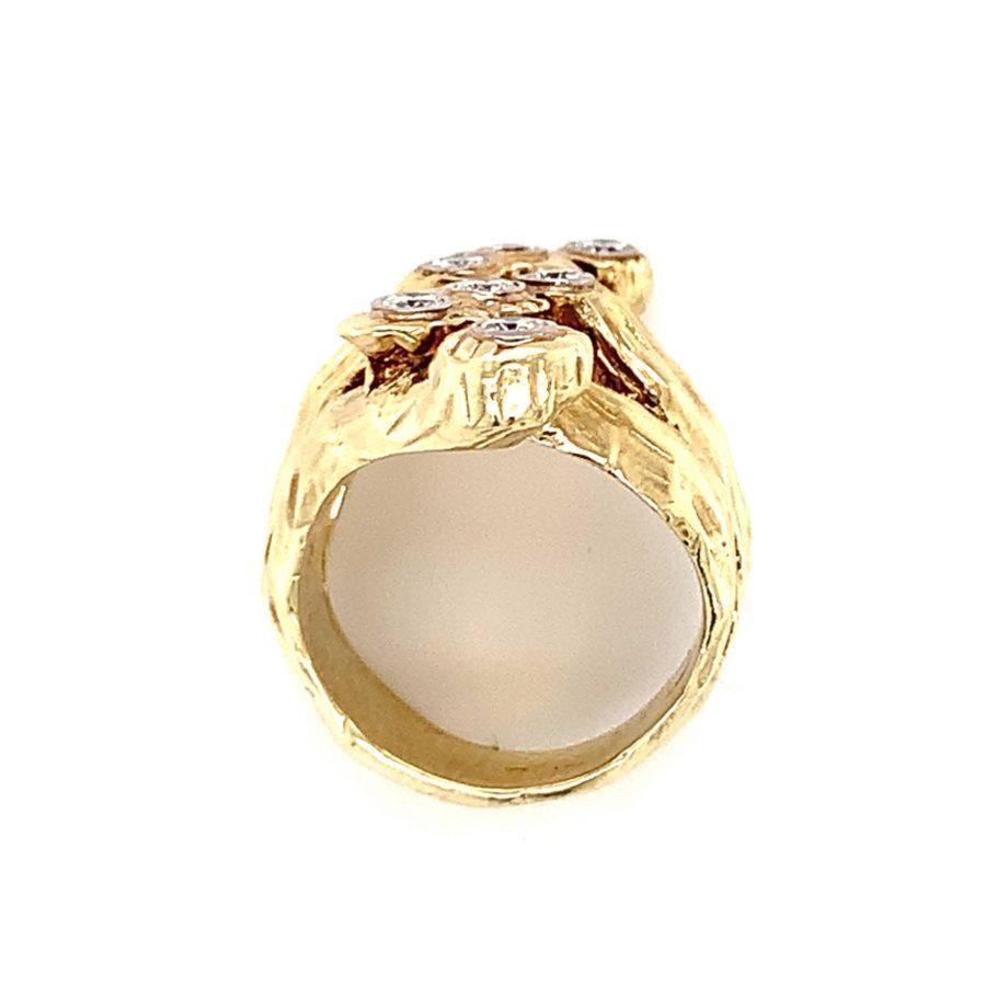 Naturalistic Designed Diamond 14K Yellow Gold Ring, circa 1960s For Sale 1