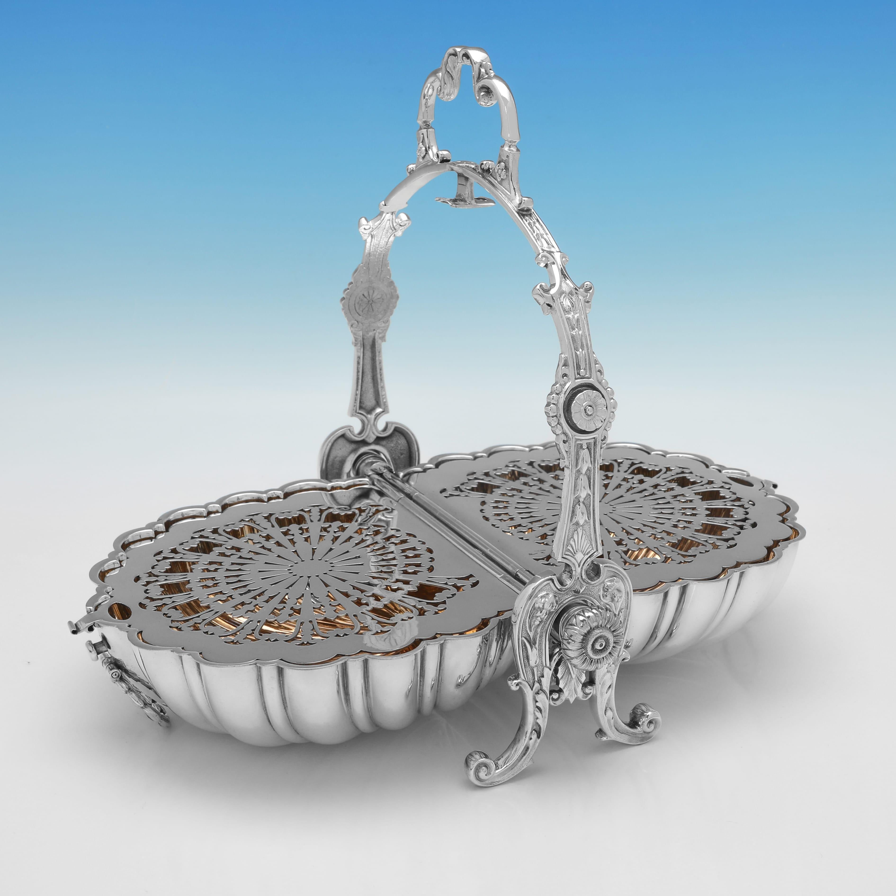 Late 19th Century Naturalistic Victorian silver plated folding biscuit box made circa 1890 For Sale