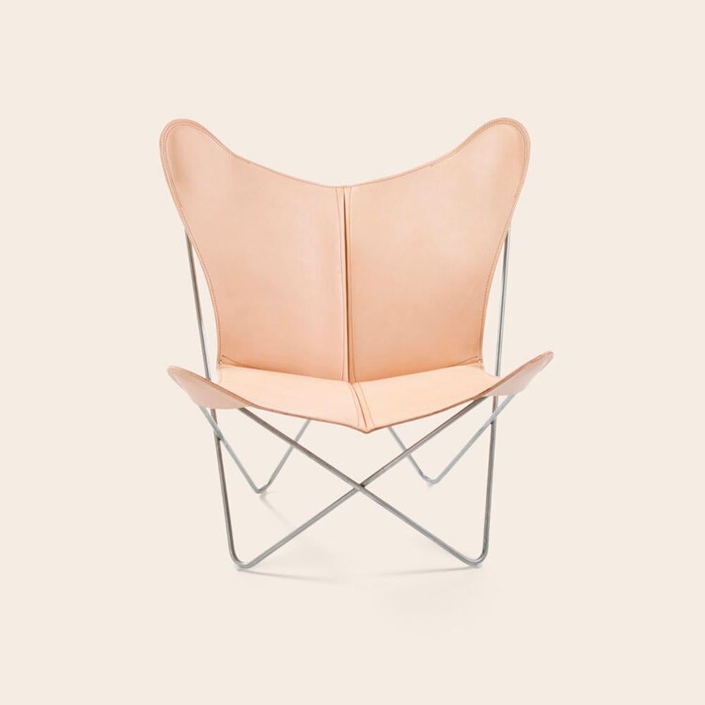 Chaise Nature et Steele Trifolium par OxDenmarq
Dimensions : D 69 x L 78 x H 86 cm
MATERIAL : Cuir, Textile, Acier inoxydable
Également disponible : Différentes couleurs de cuir et d'autres couleurs de cadre disponibles.

OX DENMARQ est une marque