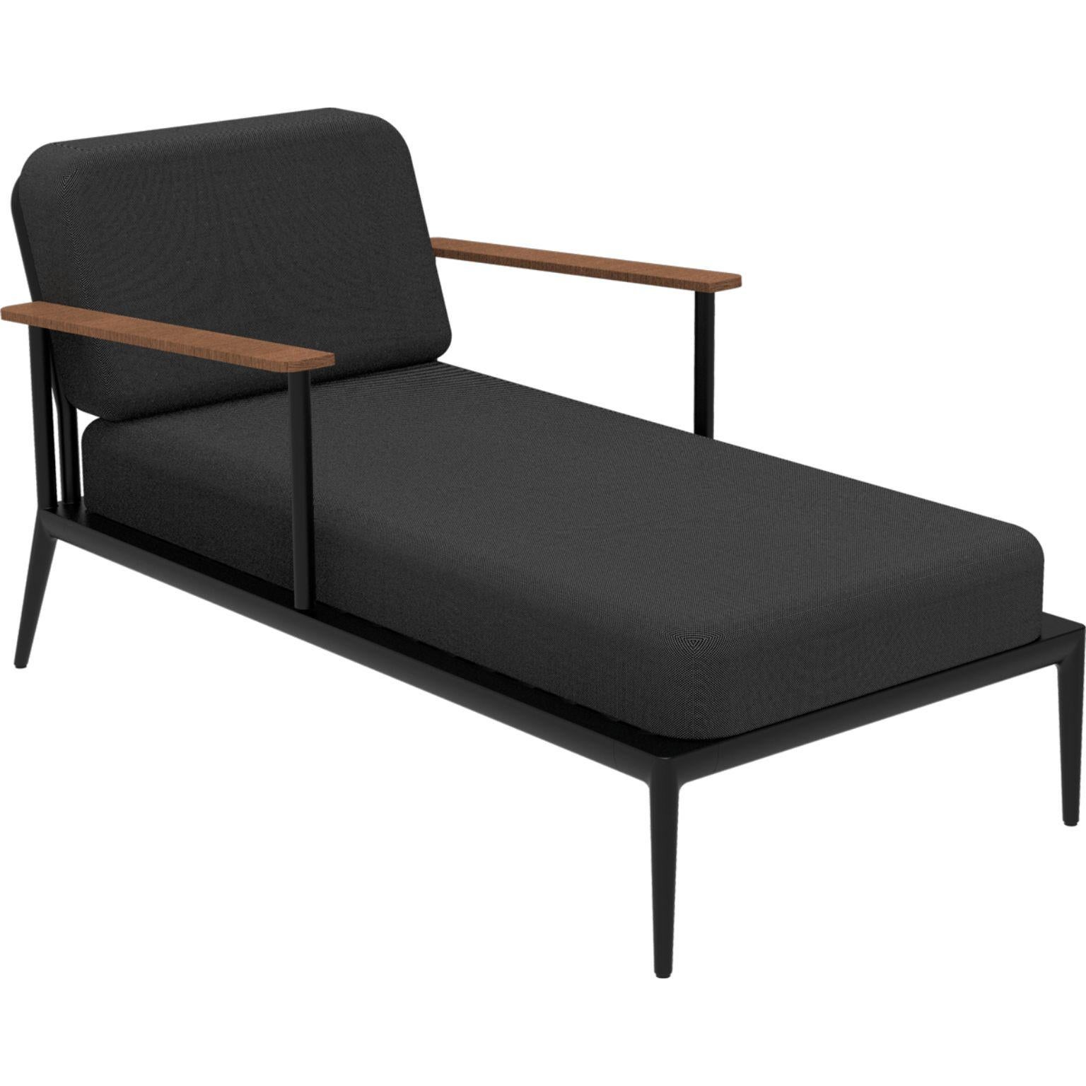Nature Black Divan by MOWEE
Dimensions: D155 x W83 x H81 cm (seat height 42 cm).
Material: Aluminum, upholstery and Iroko wood.
Weight: 30 kg.
Also available in different colors and finishes. Please contact us.

An unmistakable collection for
