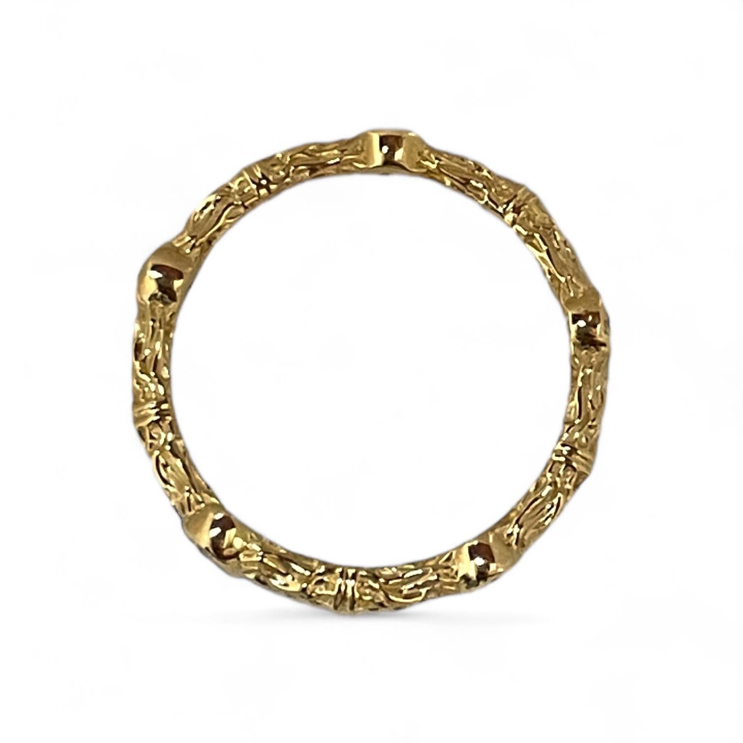 Nature-inspirierter Diamantring aus 18 Karat Gold mit 0,15 TCW natürlichen Diamanten (Rundschliff) im Angebot