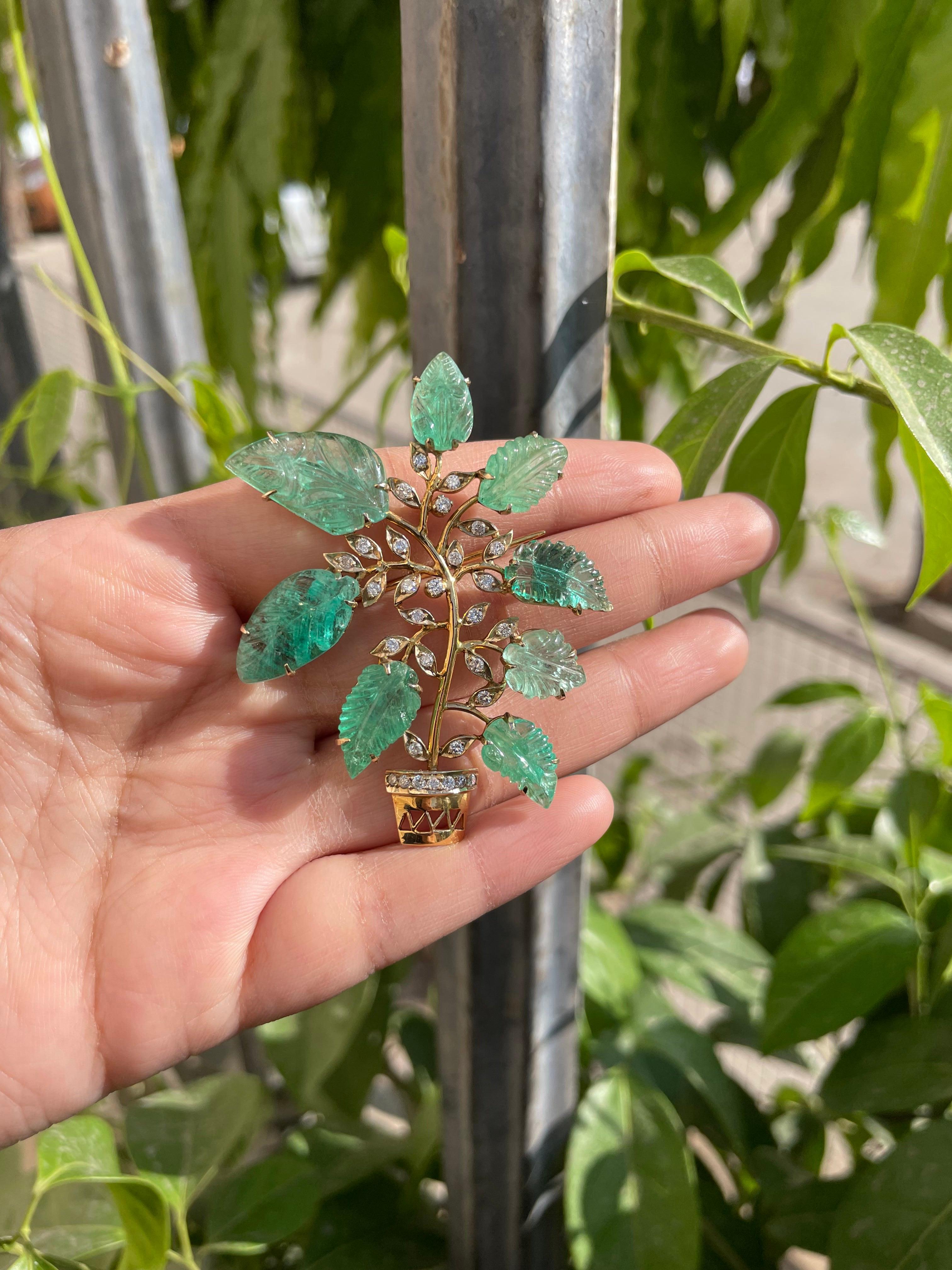 Nature Inspired 30 Carat Carved Emerald Brooch with Diamonds in 18k Yellow Gold For Sale 2