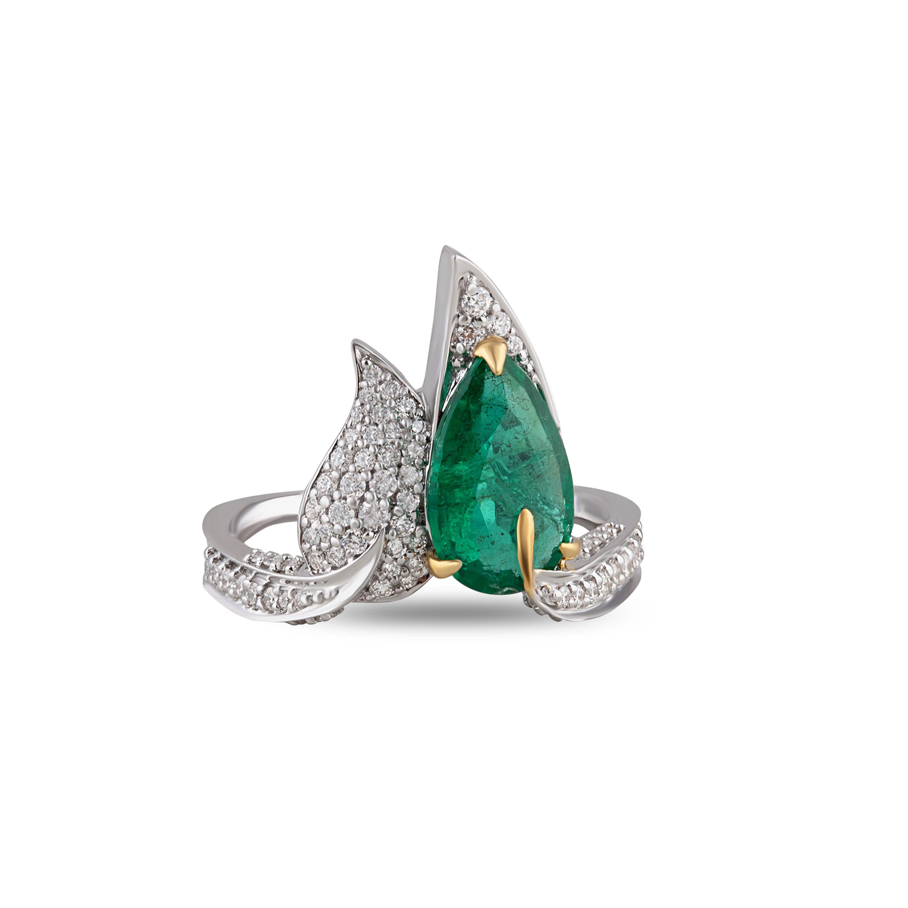 Pear Cut Studio Rêves Nature Inspired Diamond and Emerald Cocktail Ring in 18 Karat Gold For Sale