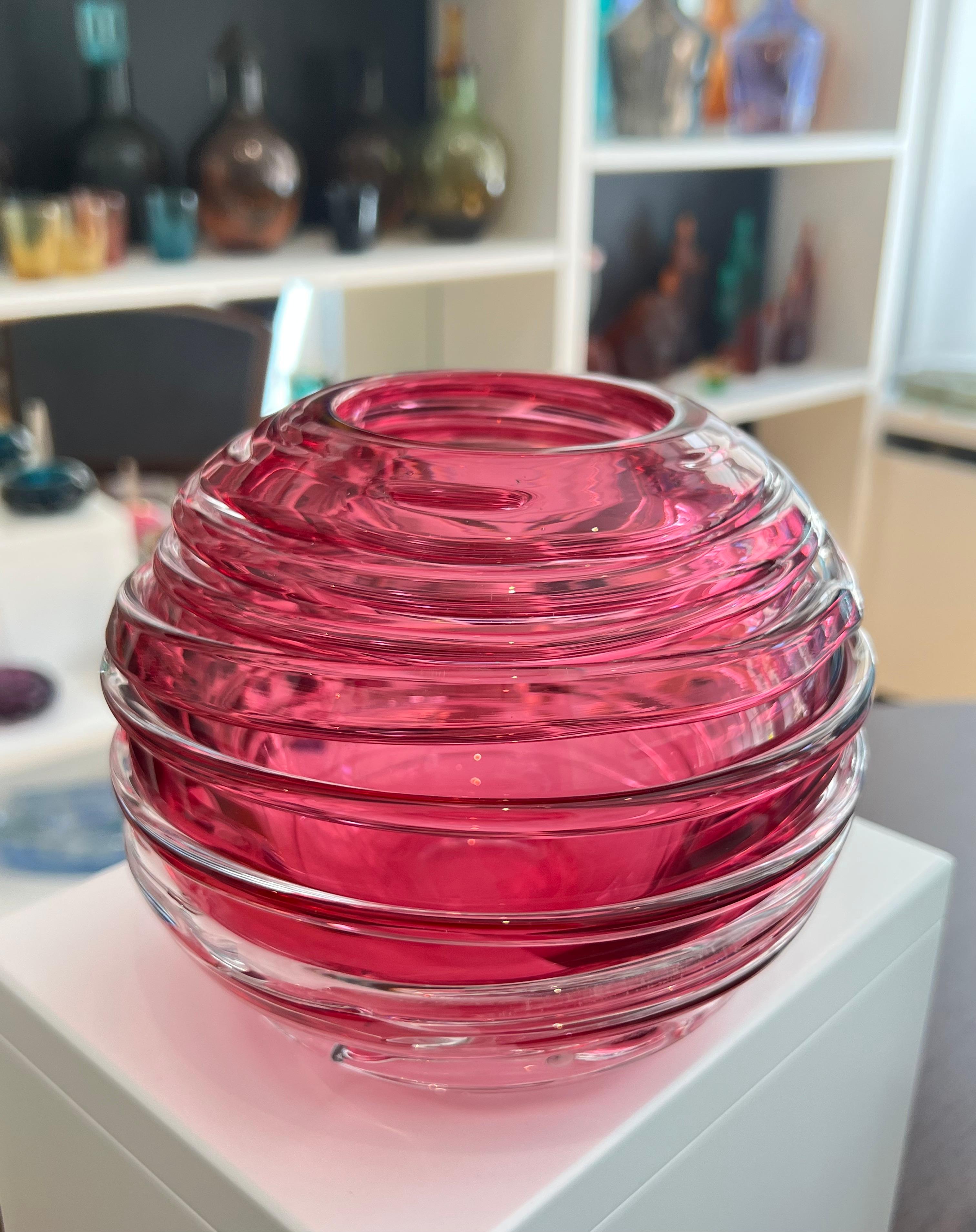 European Nature Inspired Unique Pink Free-form Small Sculptural Vase For Sale