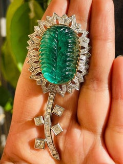 Nature-Inspired Zambian Emerald and Diamond Flower Brooch in 18kt White Gold
