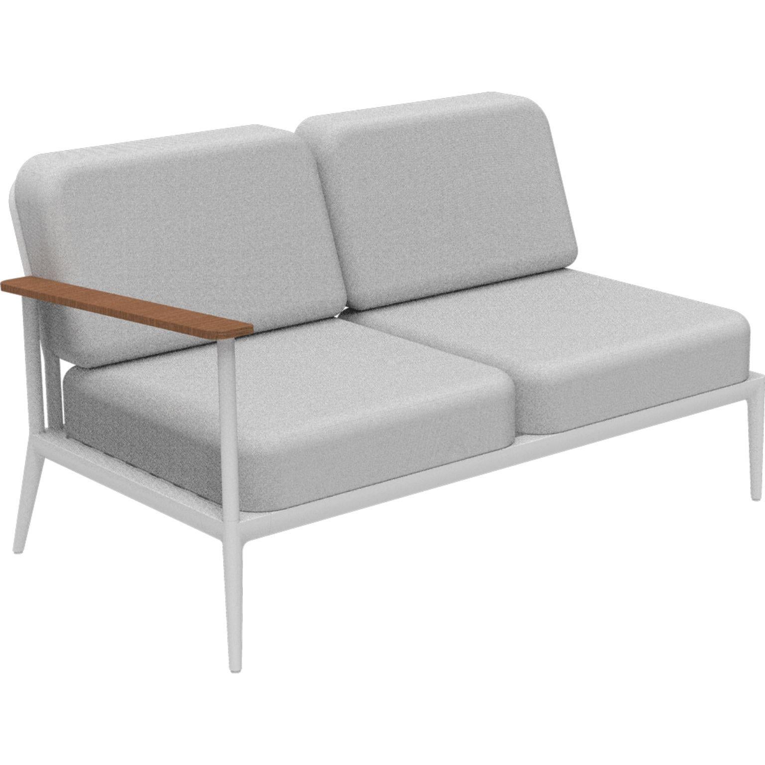 Nature White Double Right modular sofa by MOWEE
Dimensions: D85 x W144 x H81 cm (seat height 42 cm).
Material: Aluminum, upholstery and Iroko Wood.
Weight: 29 kg.
Also available in different colors and finishes.

An unmistakable collection for