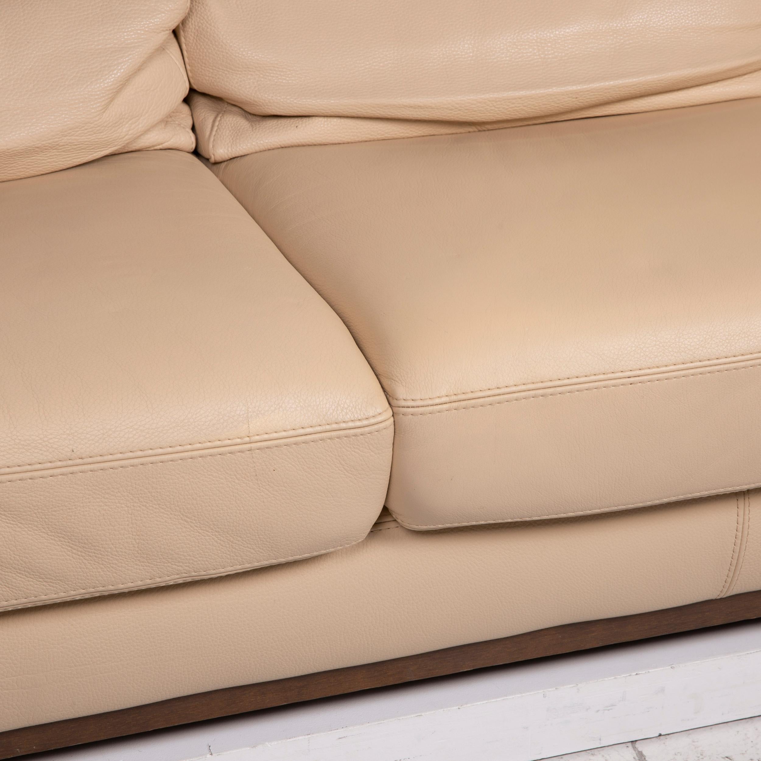 natuzzi leather sofa