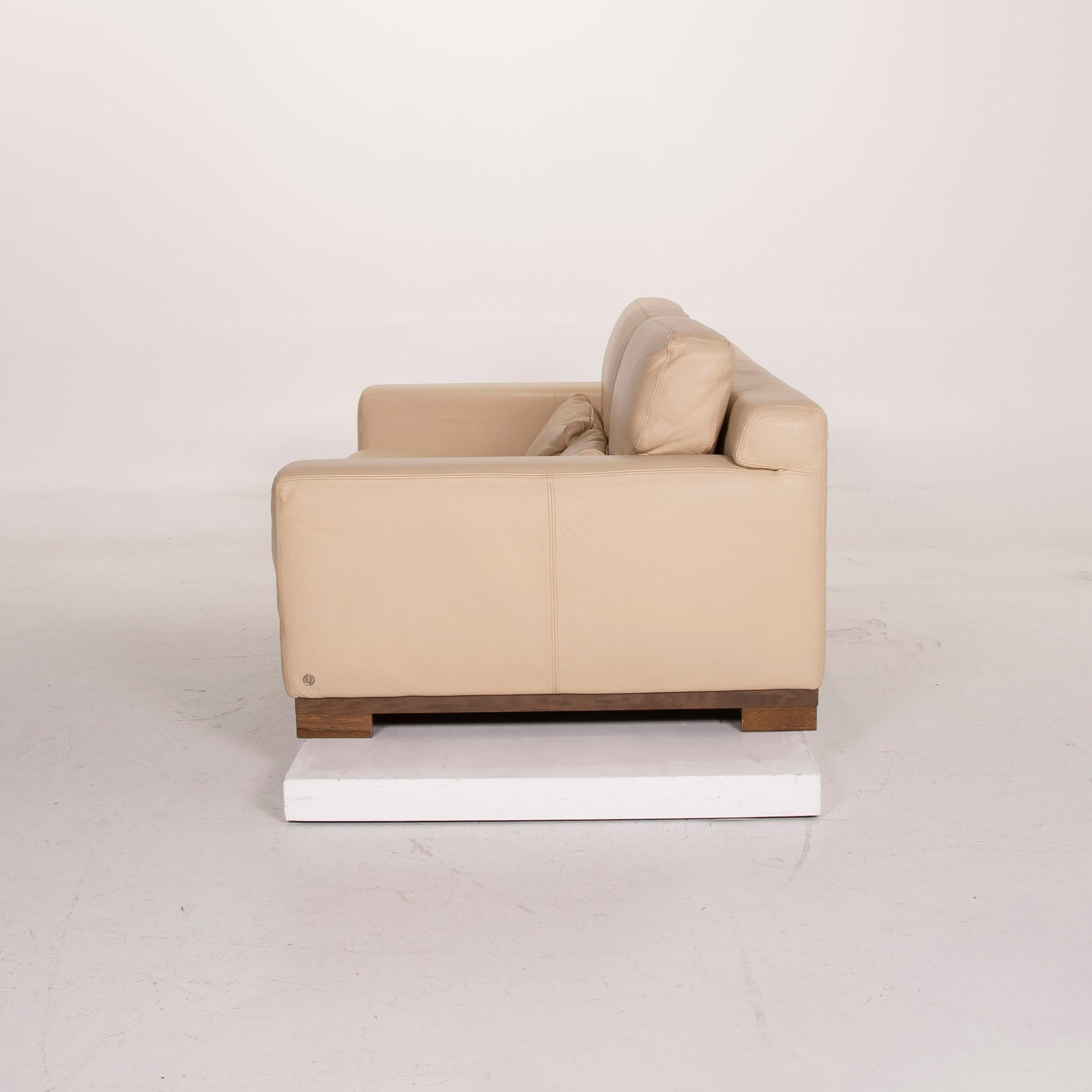 Natuzzi 2085 Leather Sofa Set Beige Two-Seat Ottoman For Sale 8