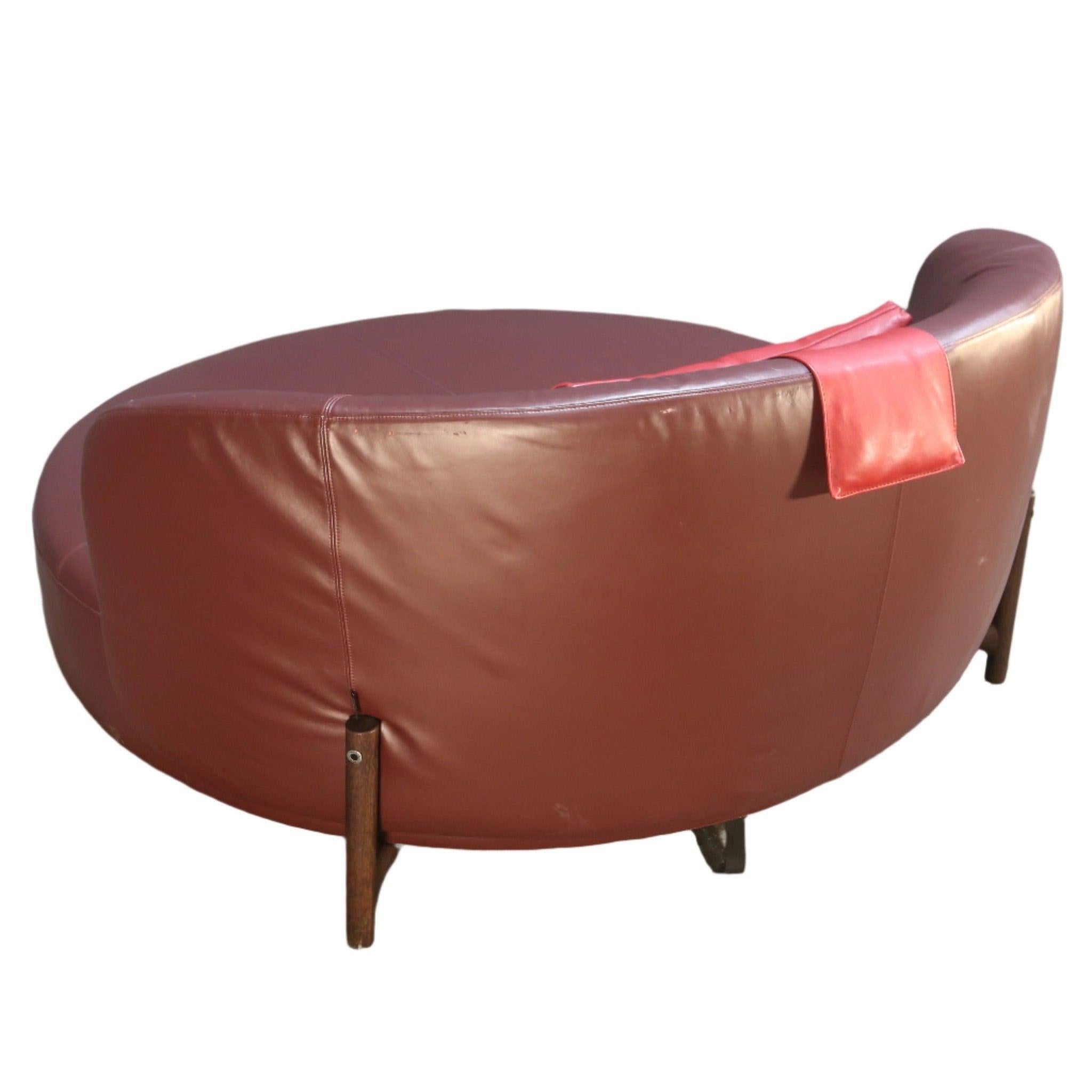 Natuzzi Amalia Round Sofa by Bernhardt & Vella For Sale 3
