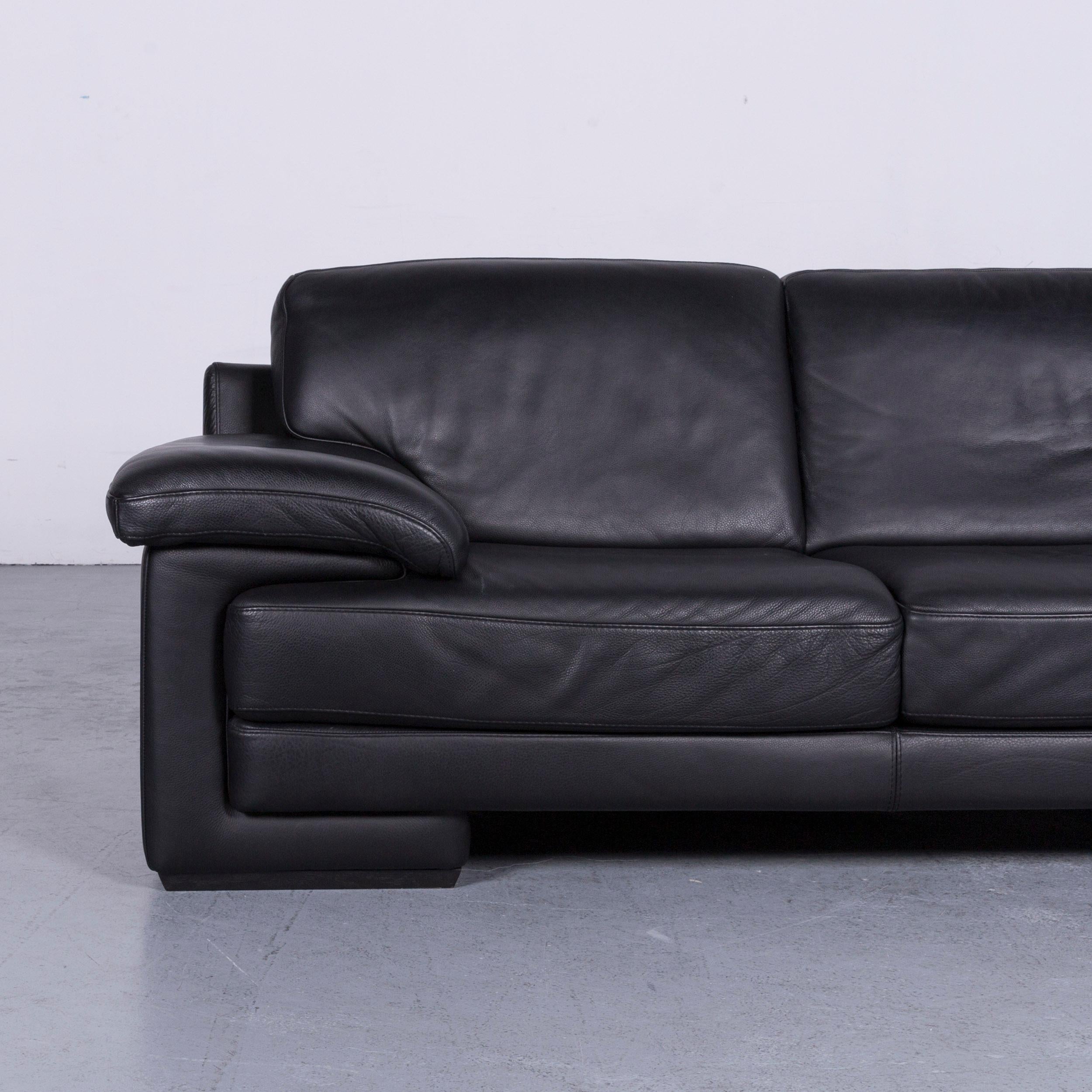 European Natuzzi Designer Leather Three-Seat Sofa Couch in Black