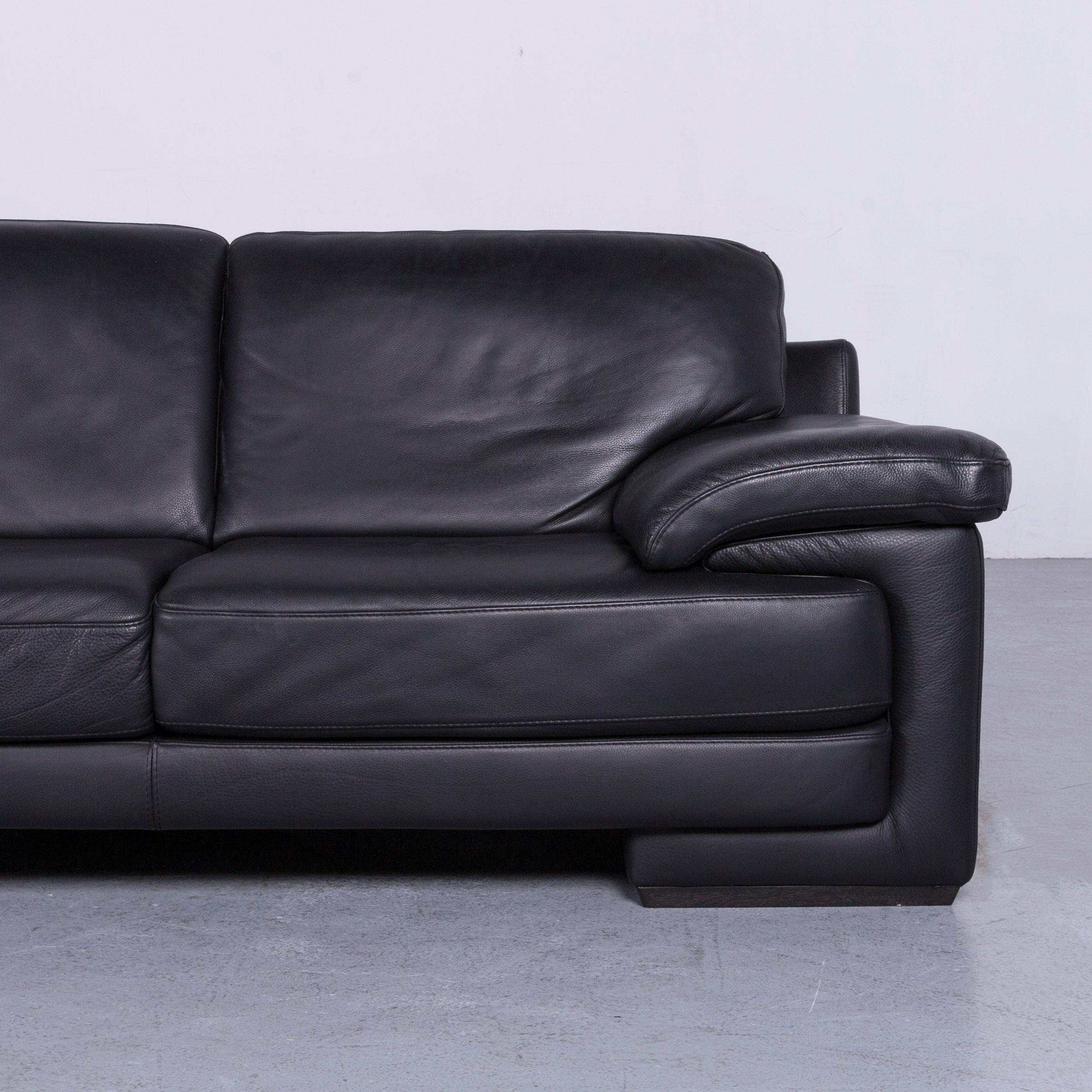Natuzzi Designer Leather Three-Seat Sofa Couch in Black In Good Condition In Cologne, DE
