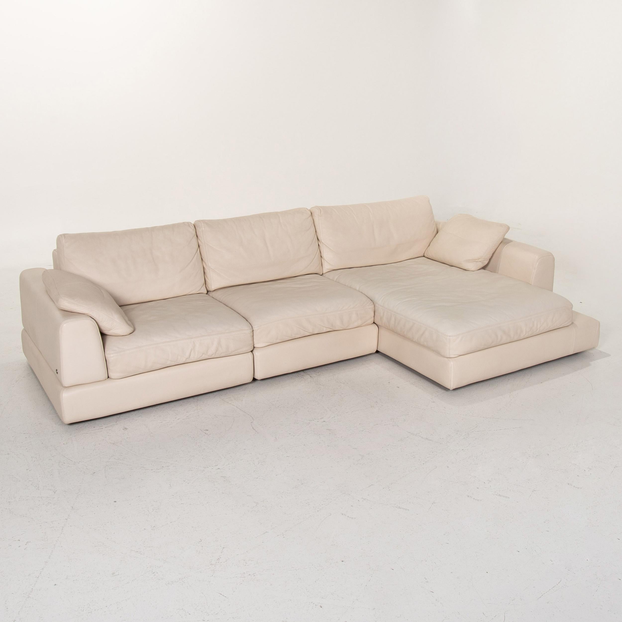 Contemporary Natuzzi Diagonal 2375 Leather Corner Sofa Cream Sofa Couch For Sale