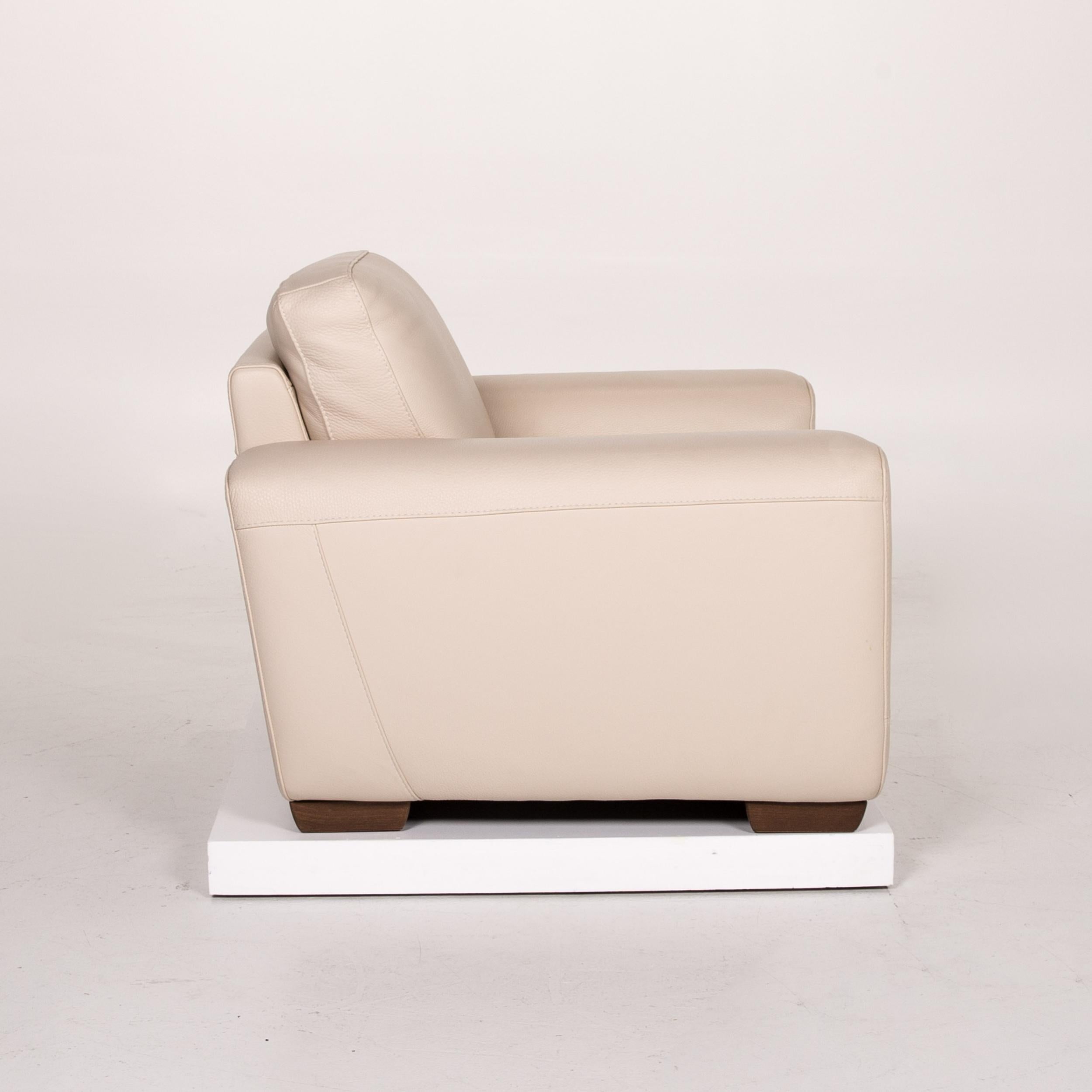 Contemporary Natuzzi Leather Armchair Cream For Sale