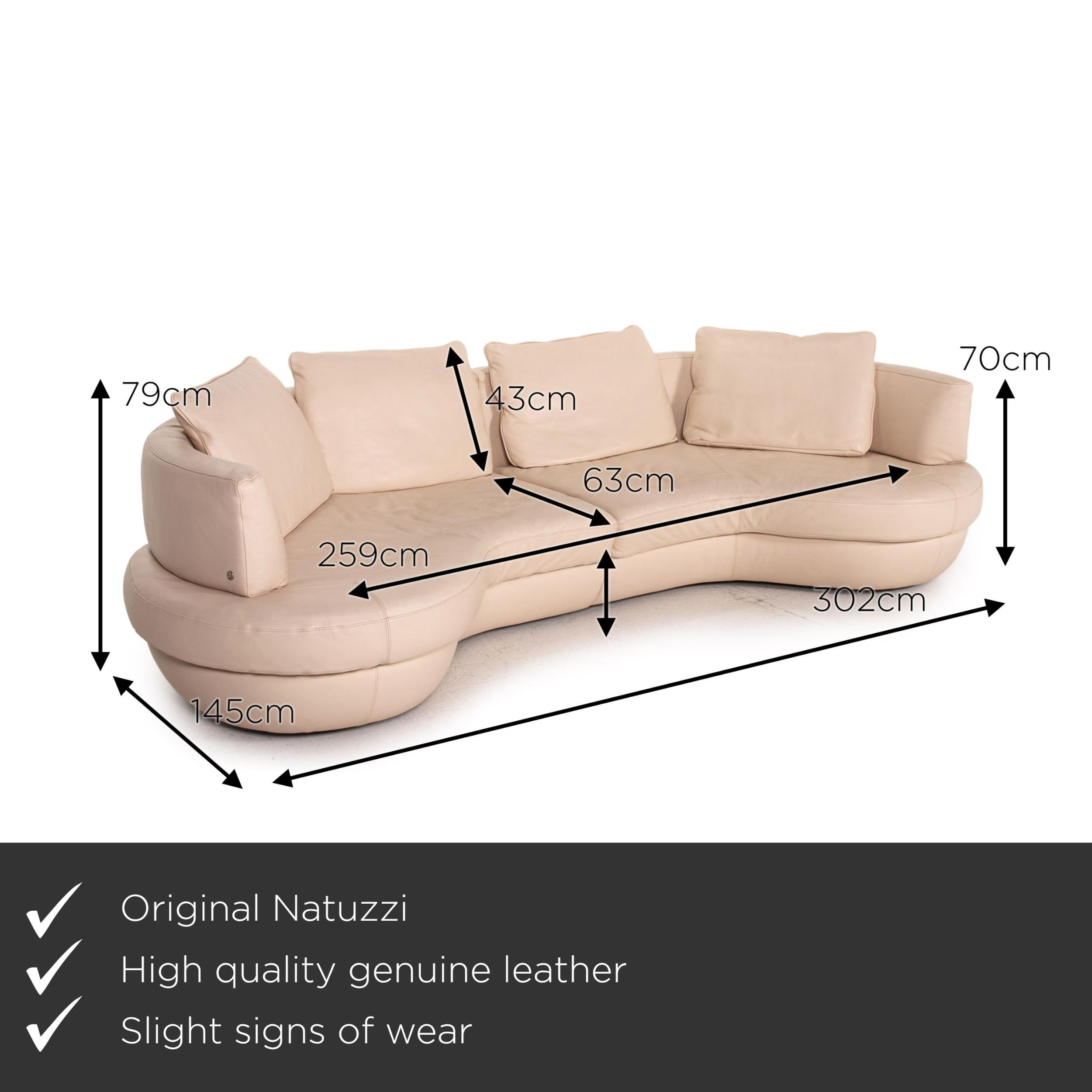 We present to you a Natuzzi leather corner sofa cream function sofa couch.


 Product measurements in centimeters:
 

Depth: 145
Width: 302
Height: 79
Seat height: 46
Rest height: 70
Seat depth: 63
Seat width: 259
Back height: 43.

 