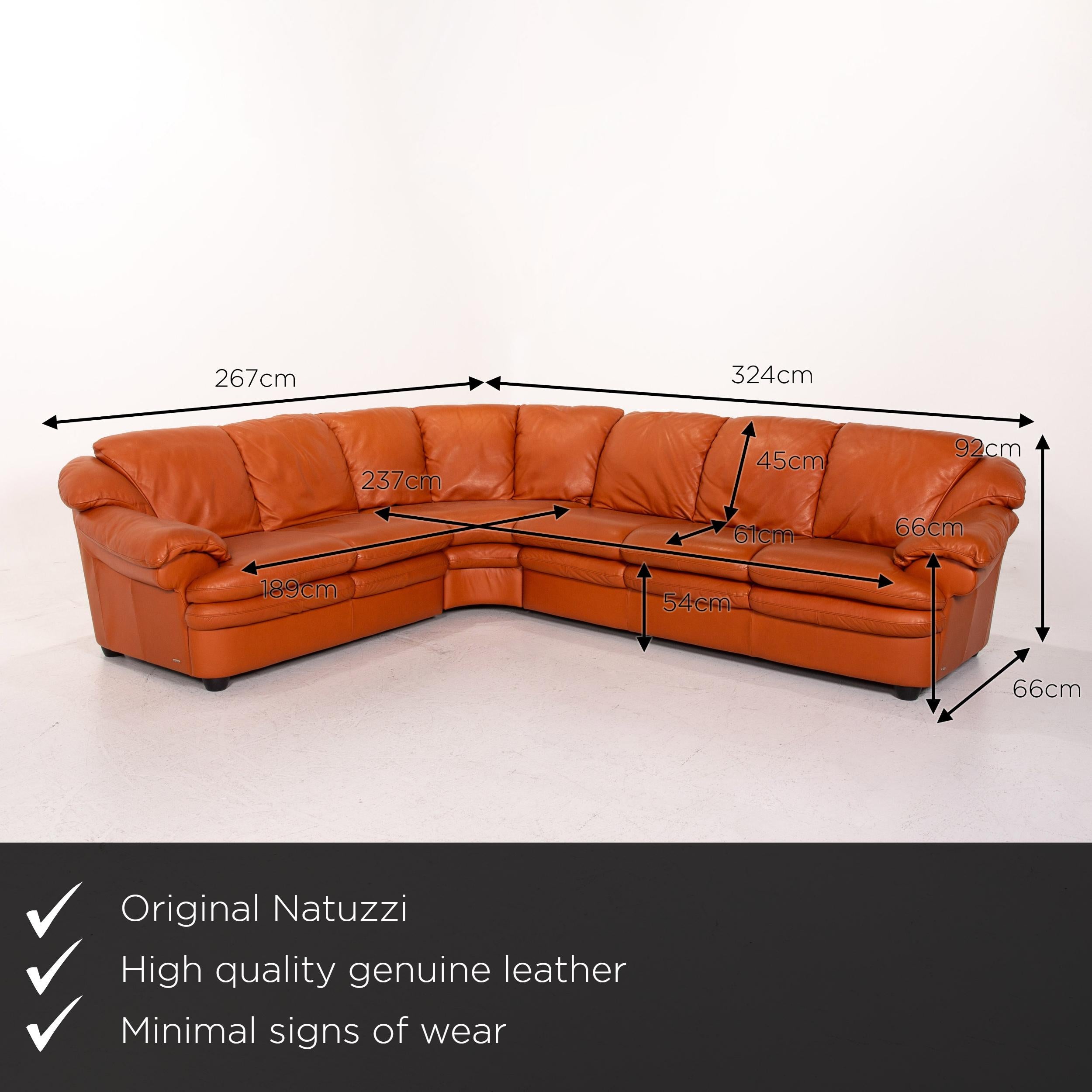 We present to you a Natuzzi leather corner sofa terracotta orange sofa couch.


 Product measurements in centimeters:
 

Depth 99
Width 267
Height 92
Seat height 54
Rest height 66
Seat depth 61
Seat width 189
Back height 45.
 