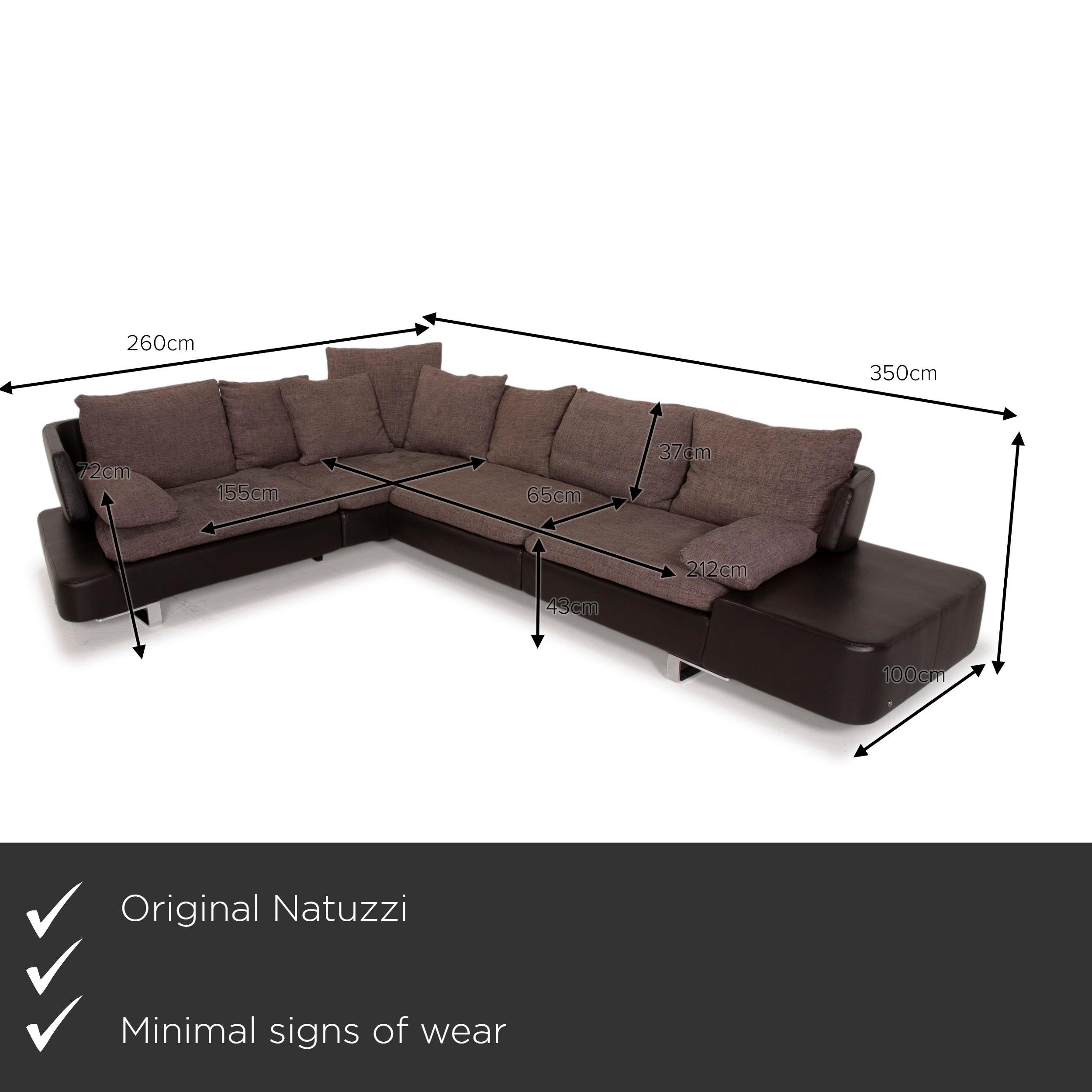 We present to you a Natuzzi Opus Brown leather corner sofa.


 Product measurements in centimeters:
 

Depth: 100
Width: 260
Height: 82
Seat height: 43
Rest height: 72
Seat depth: 65
Seat width: 155
Back height: 37.
 