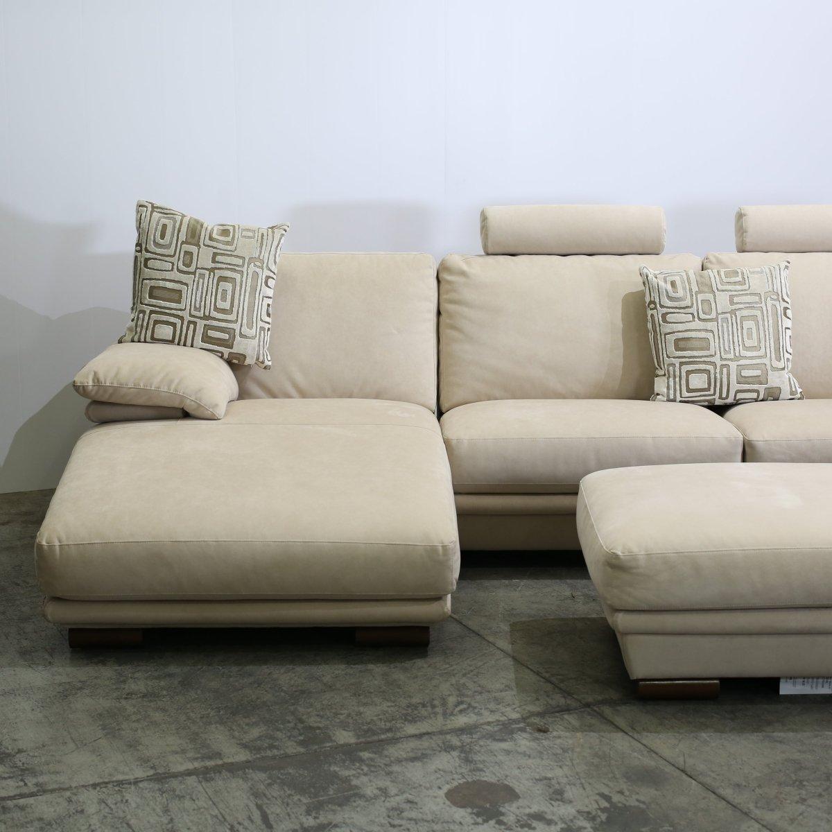 Contemporary Natuzzi Plaza Large Sectional Sofa For Sale